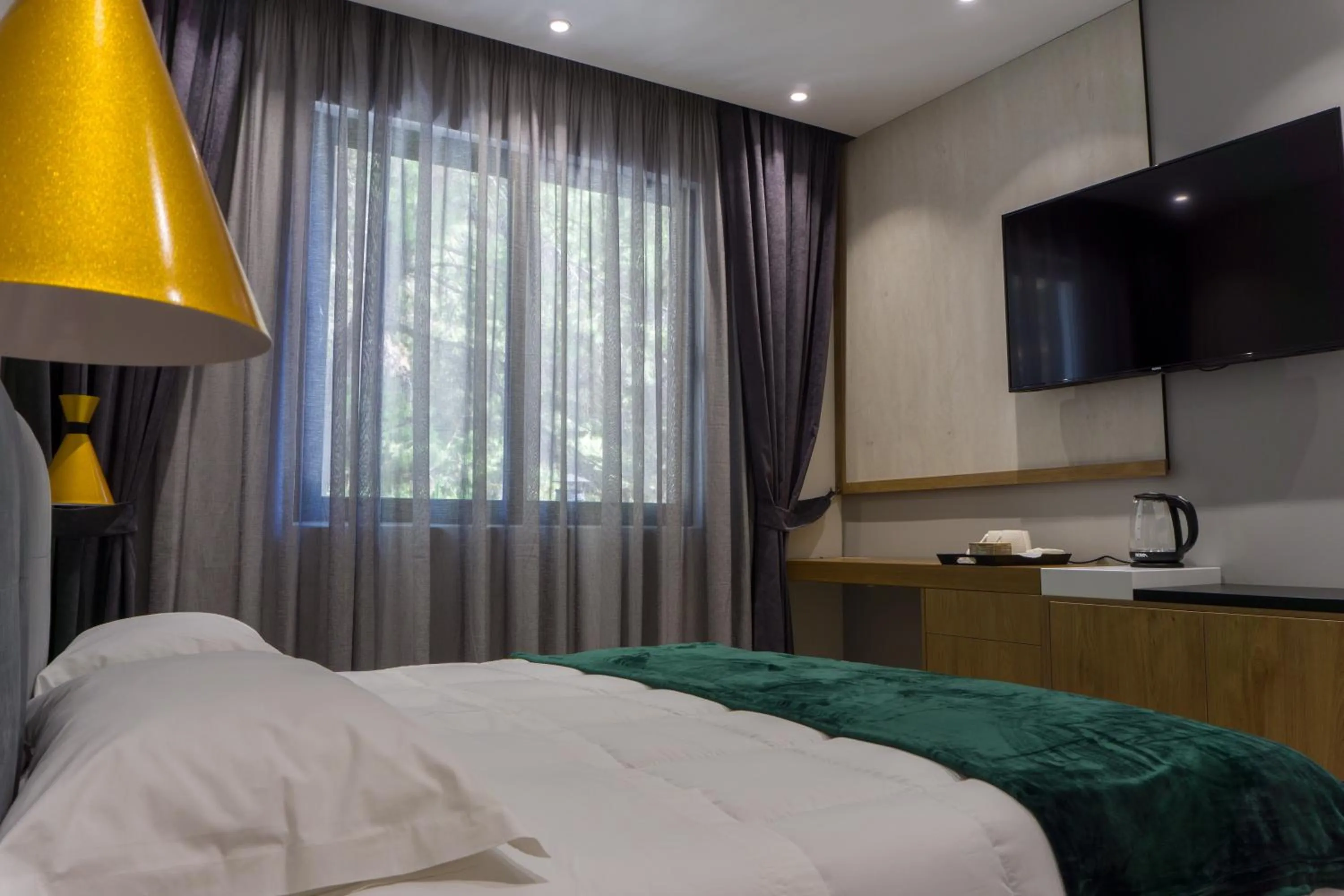 Bed in Hotel Morfeus