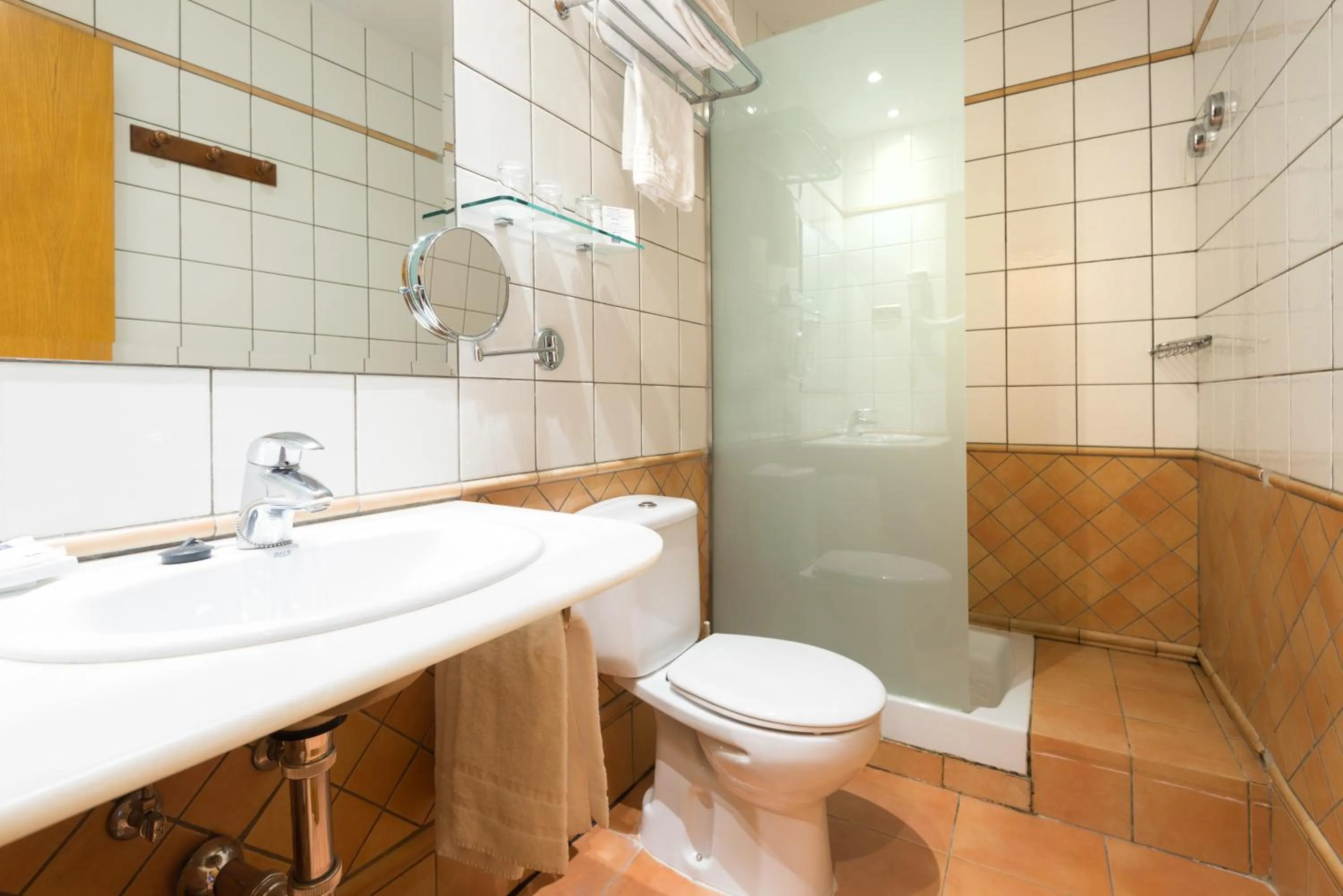 Photo of the whole room in Hostal Persal