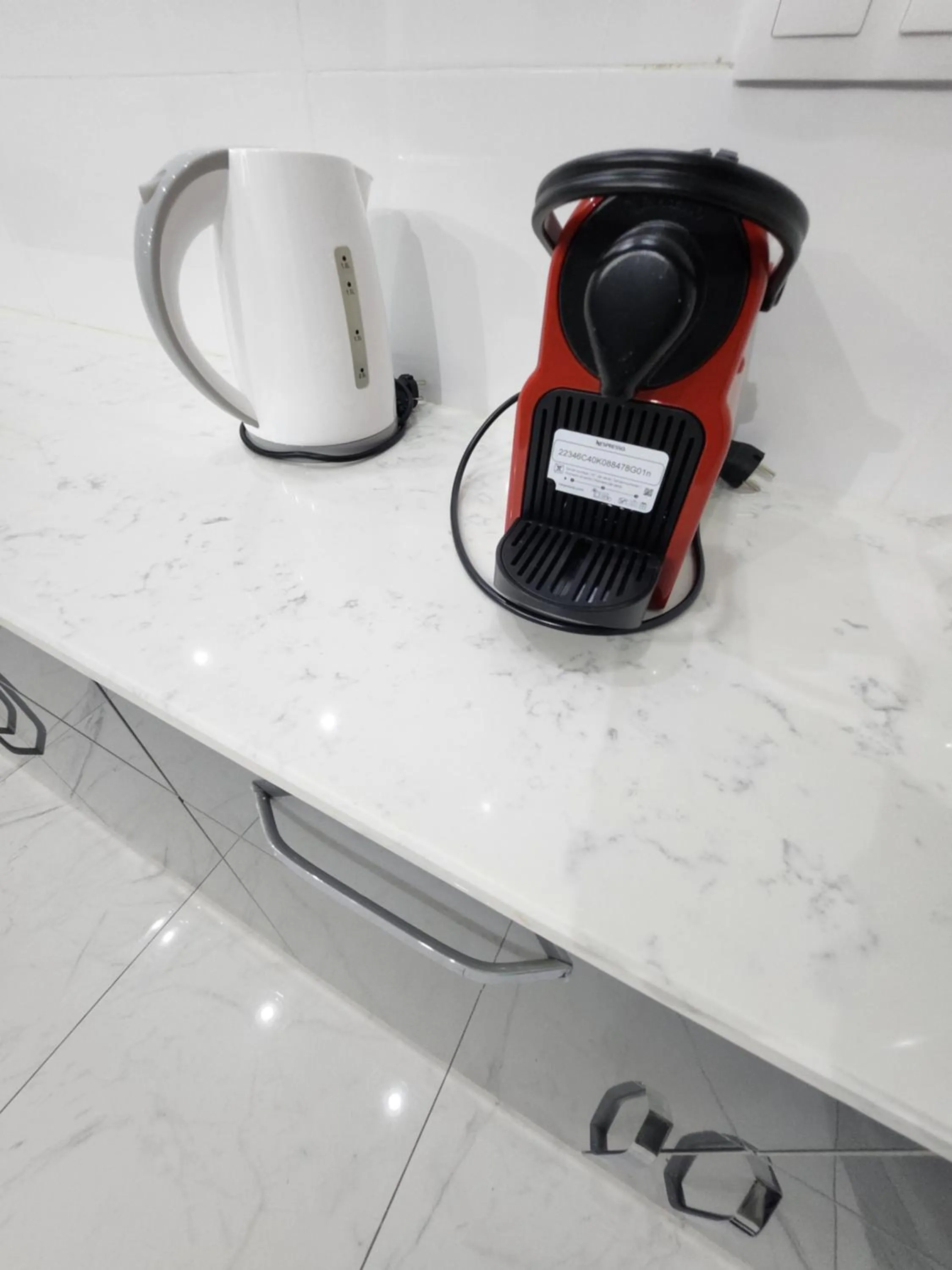 Kitchen or kitchenette in MARINA APPART Hôtel