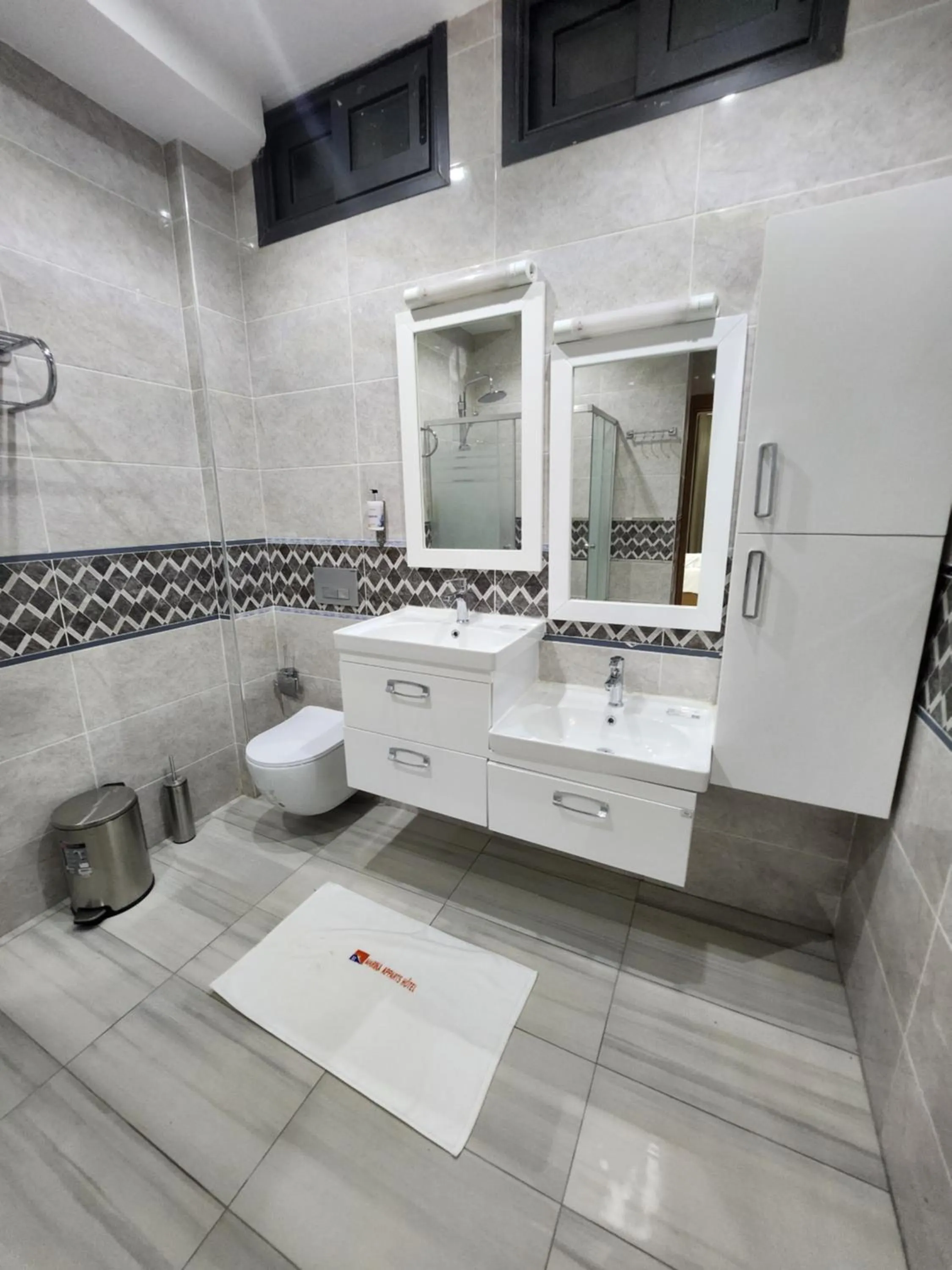 Bathroom in MARINA APPART Hôtel