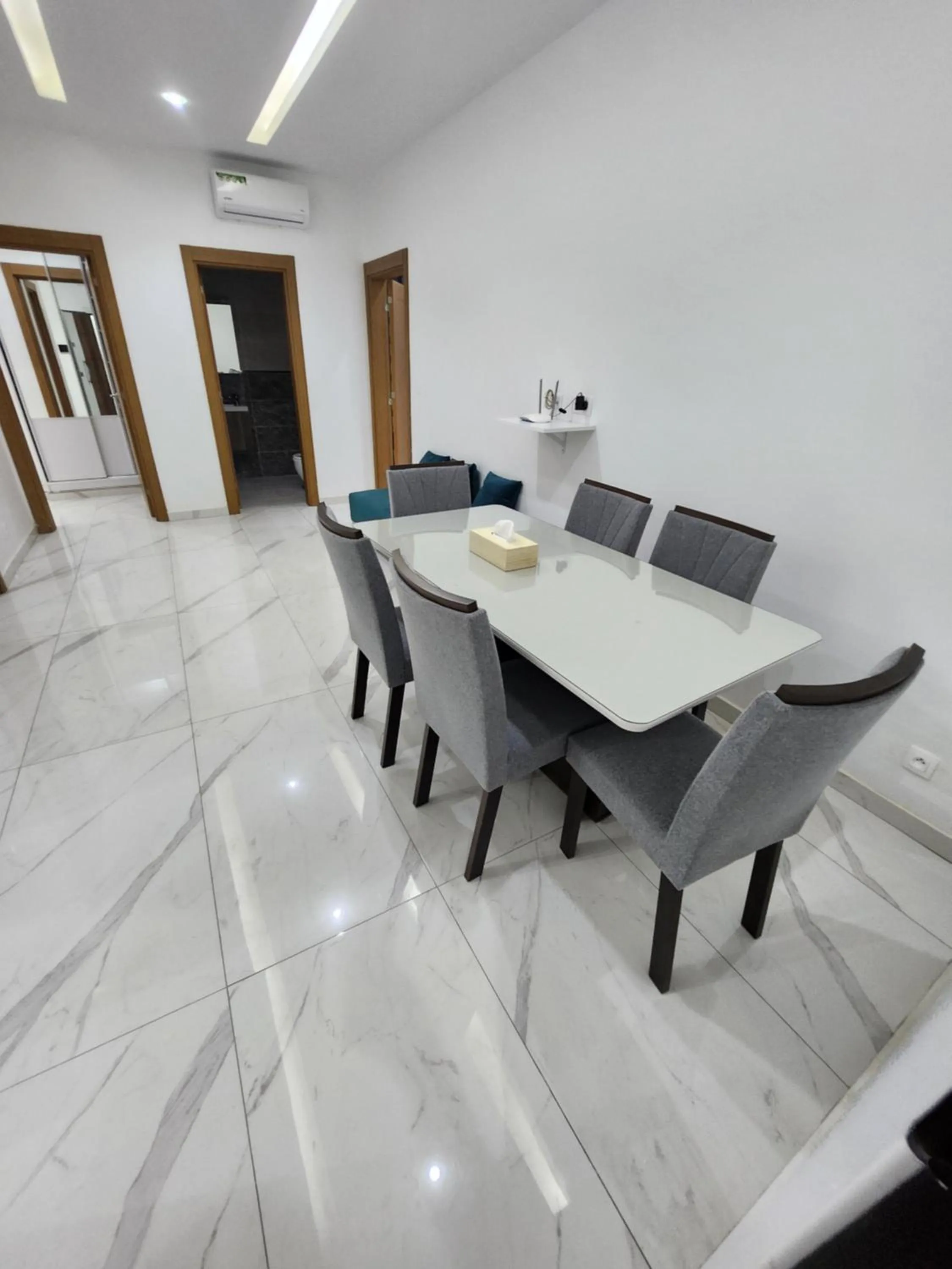 Dining area in MARINA APPART Hôtel