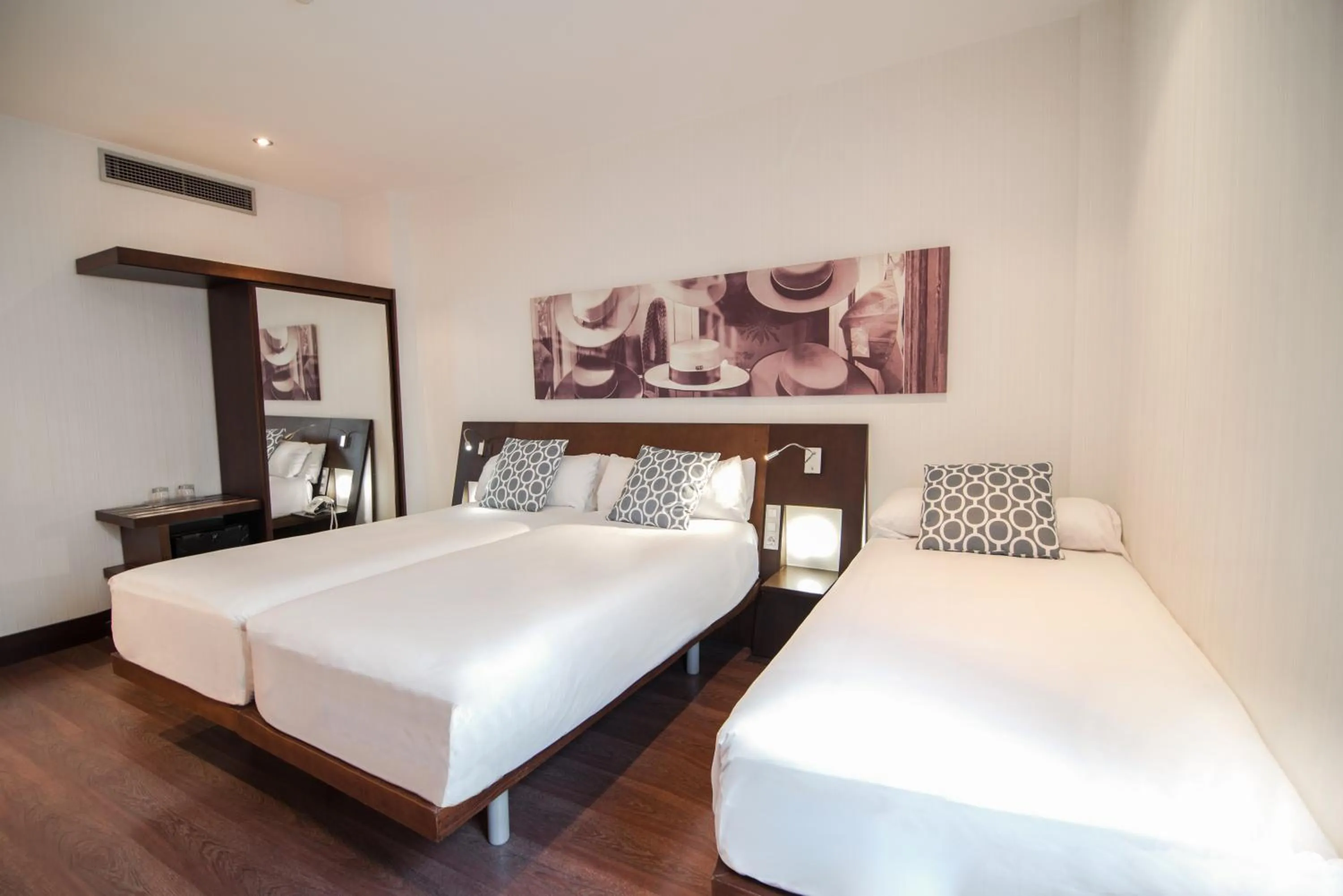 Bed in Petit Palace Marques Santa Ana