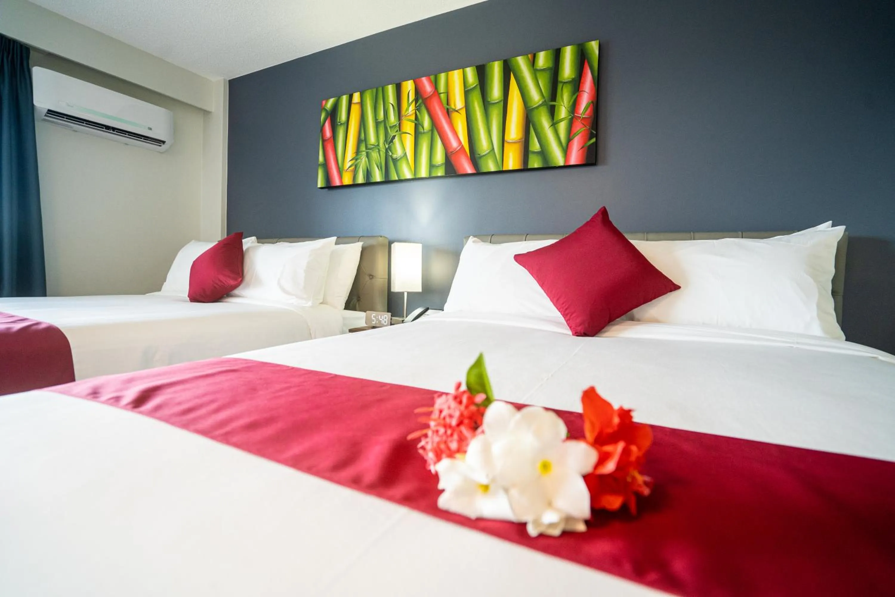 Bed in Paradiso Resort & Spa