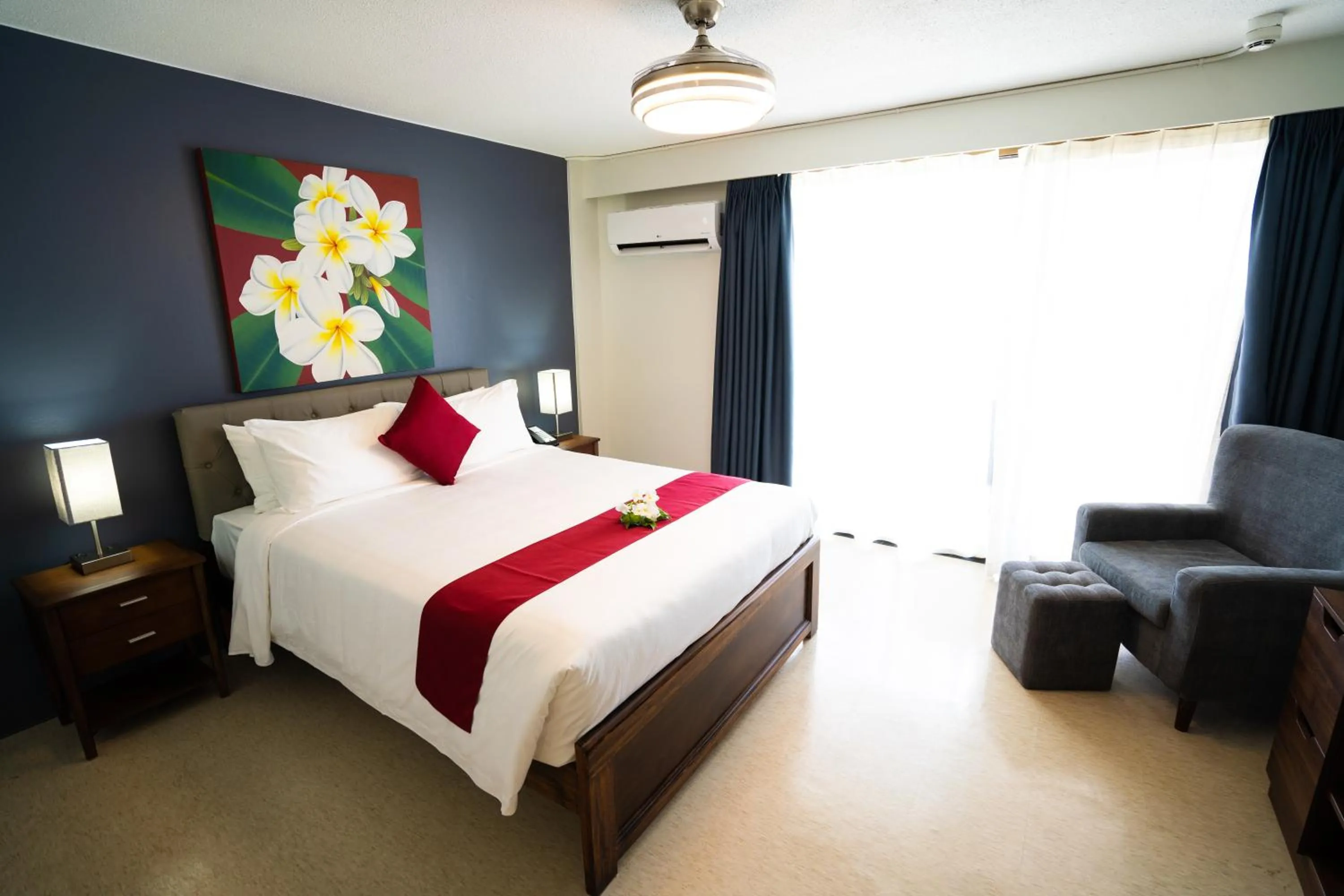 Bed in Paradiso Resort & Spa