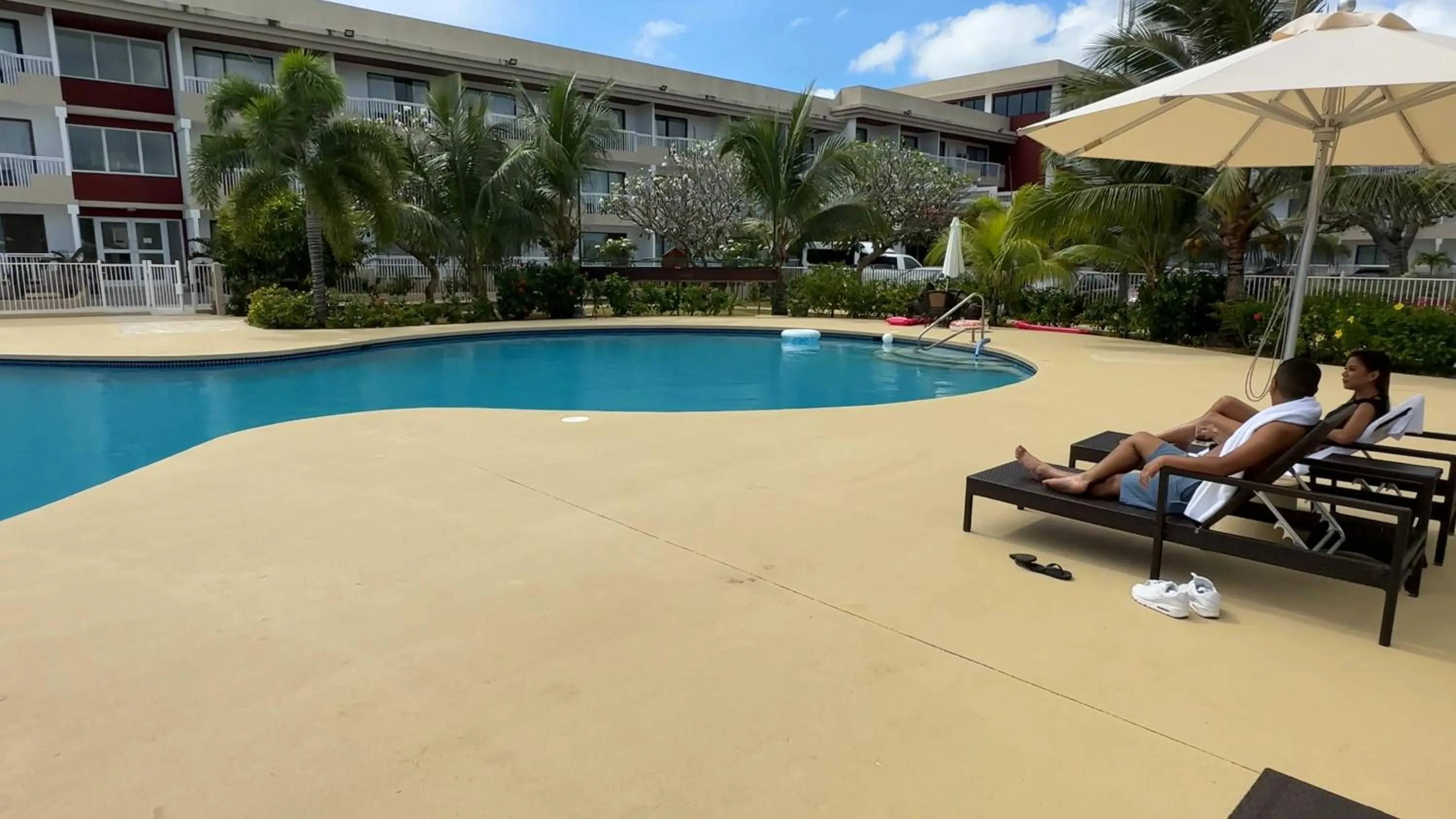 Swimming pool in Paradiso Resort & Spa