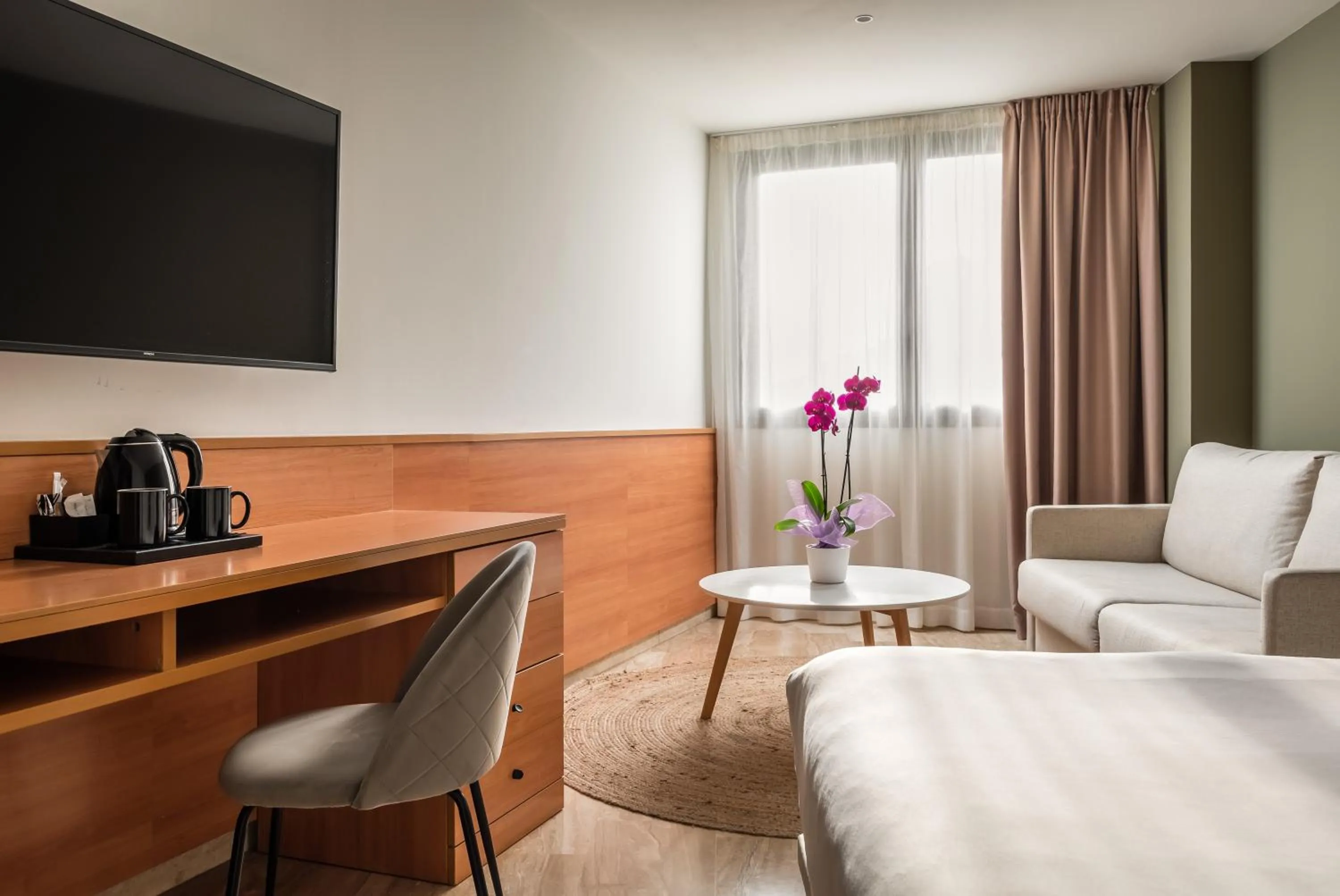 TV and multimedia, Bed in Hotel SB Express Tarragona