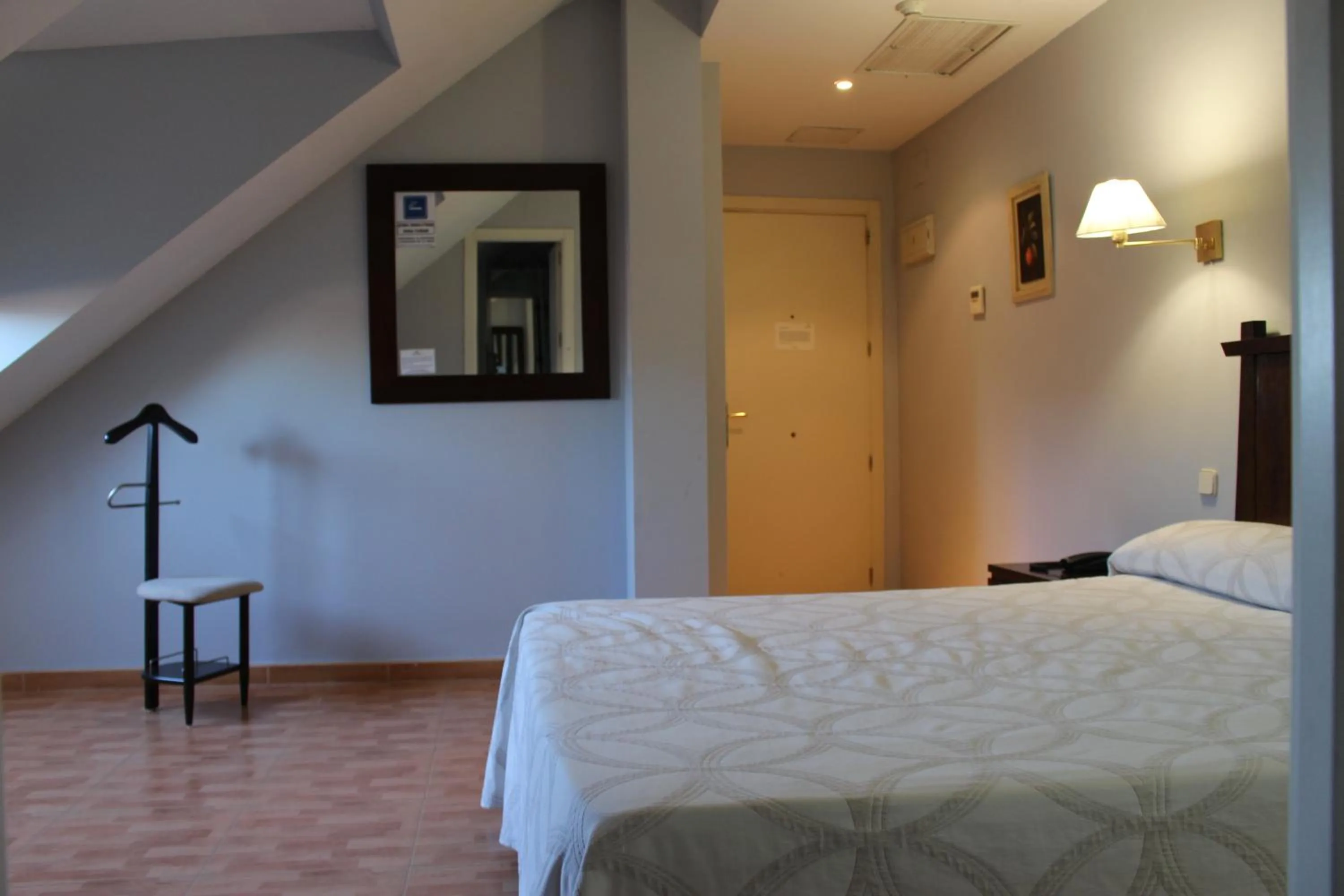 Photo of the whole room in Apartahotel Villa de Parla