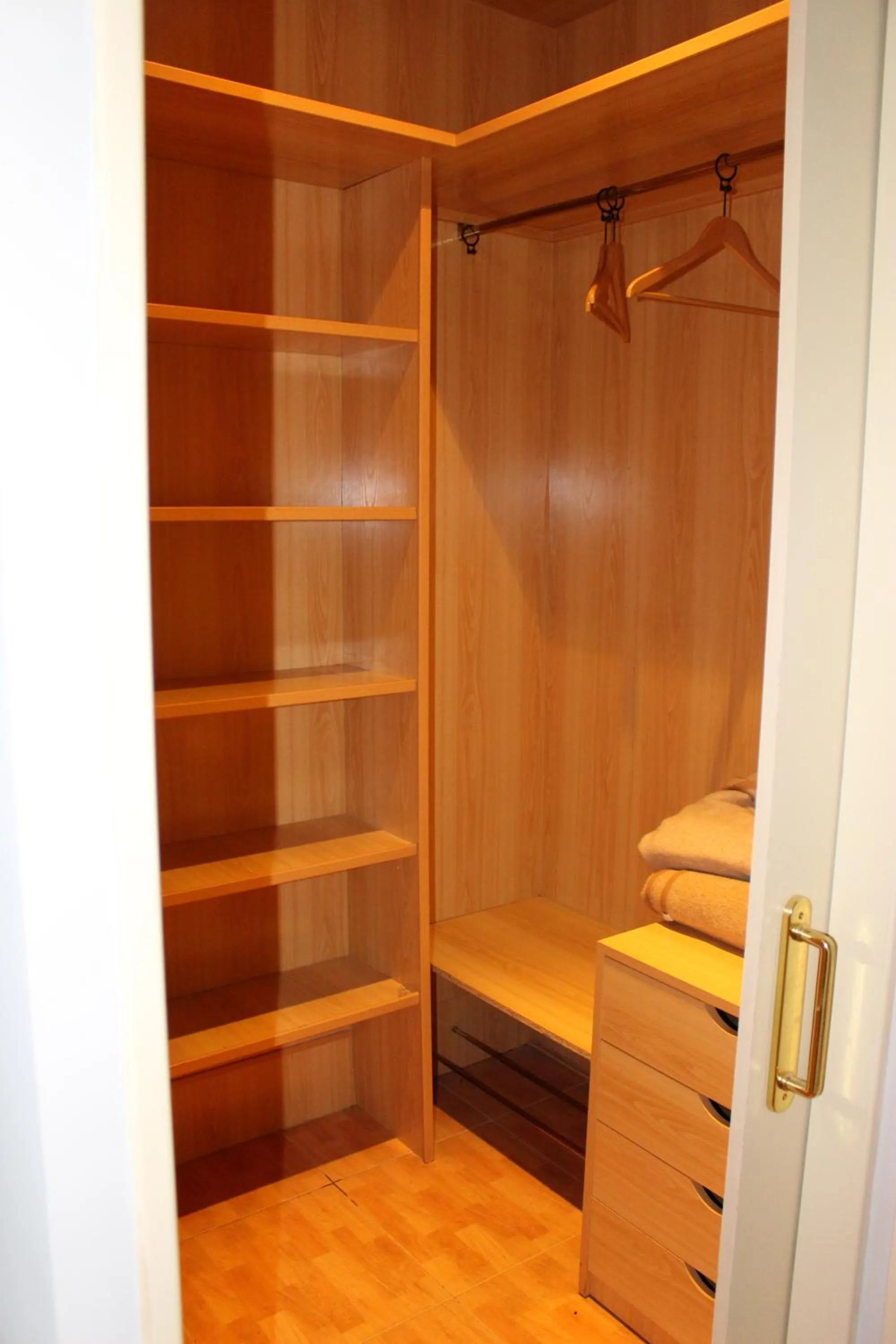 Bedroom in Apartahotel Villa de Parla