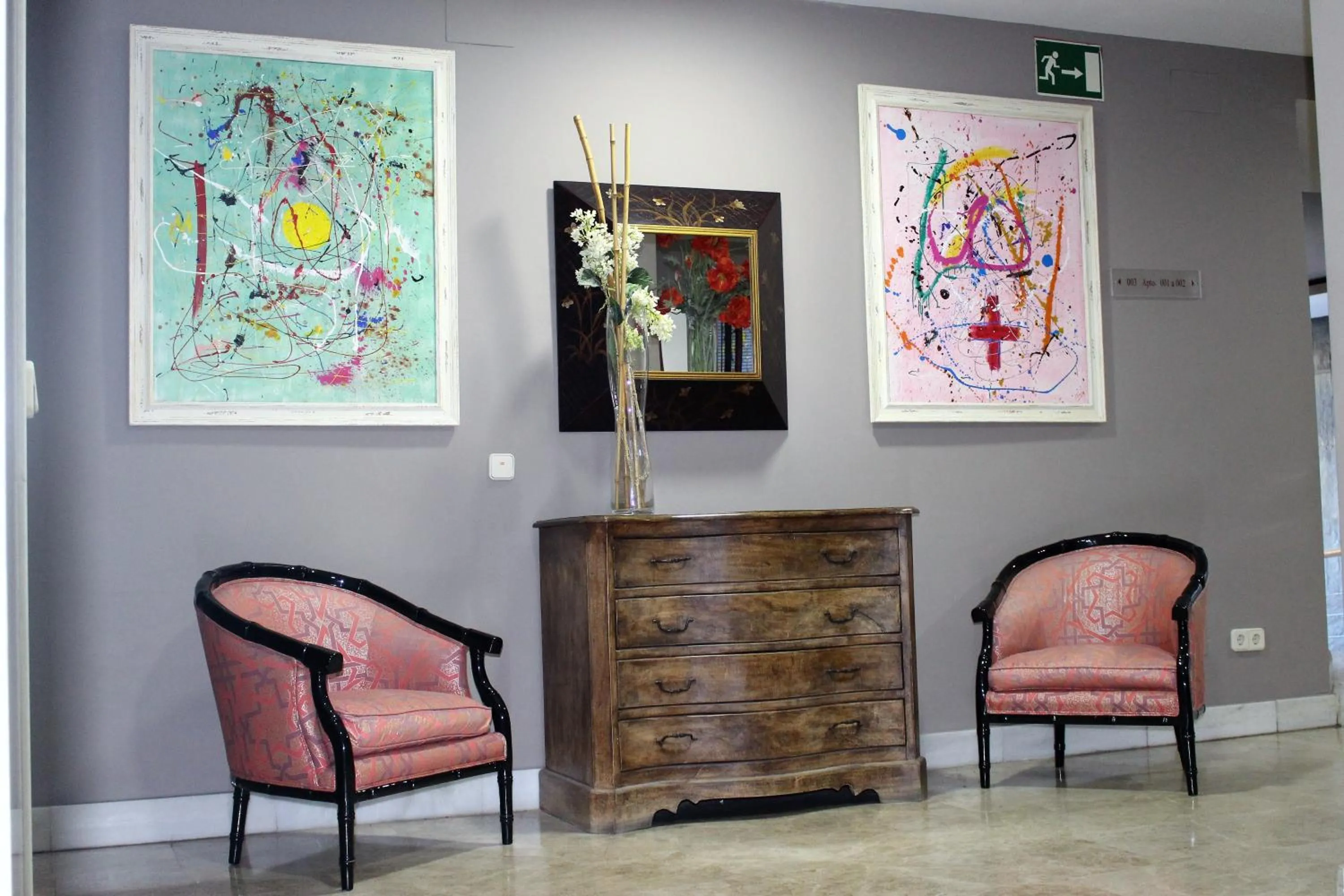 Seating area in Apartahotel Villa de Parla