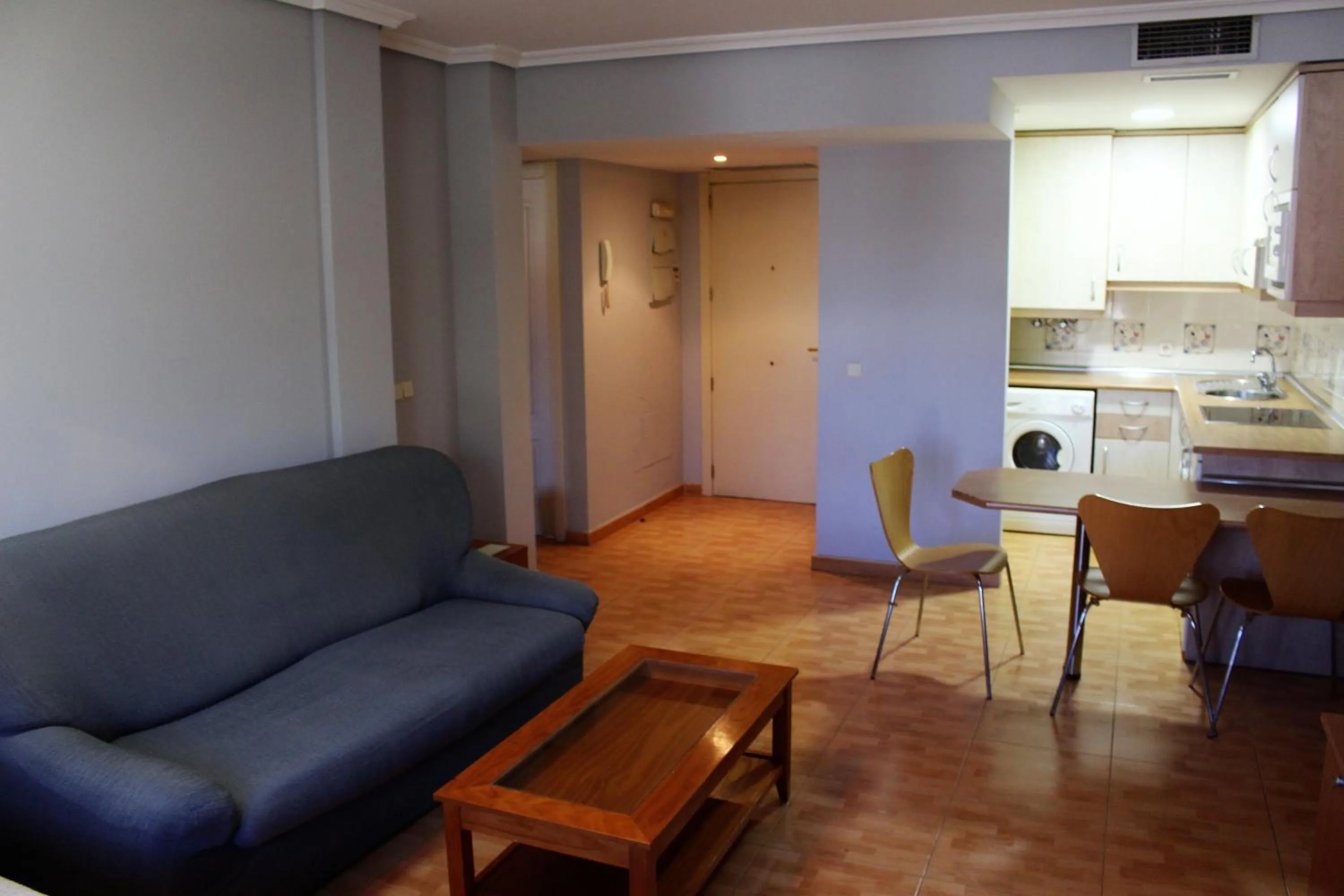 Living room in Apartahotel Villa de Parla