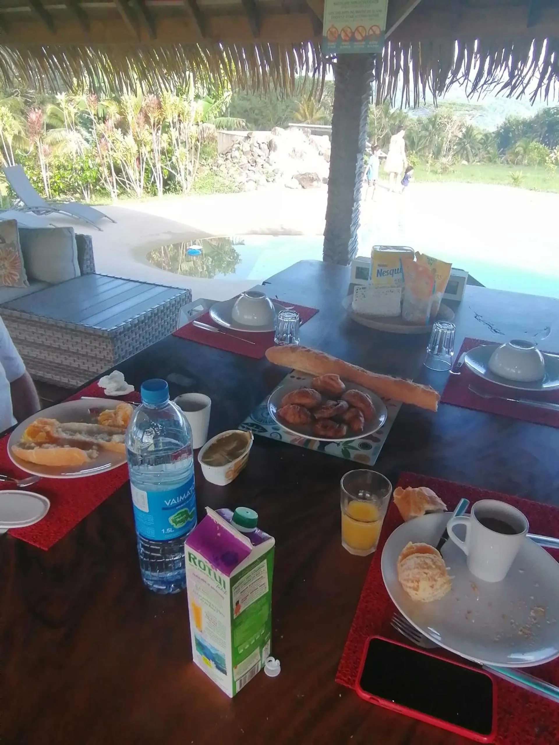 Breakfast in Vai Iti Lodge