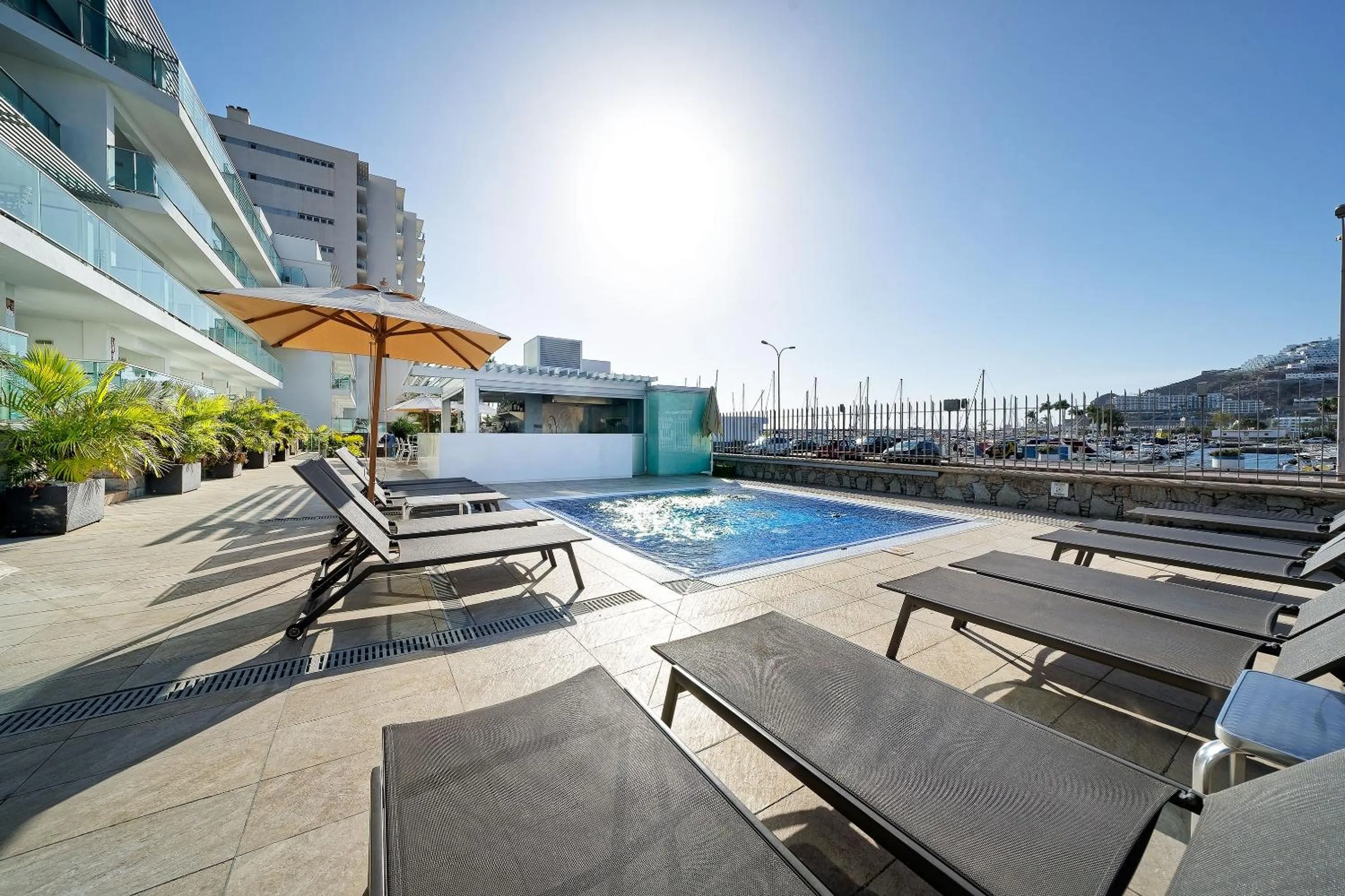 Swimming pool in Morasol Suites