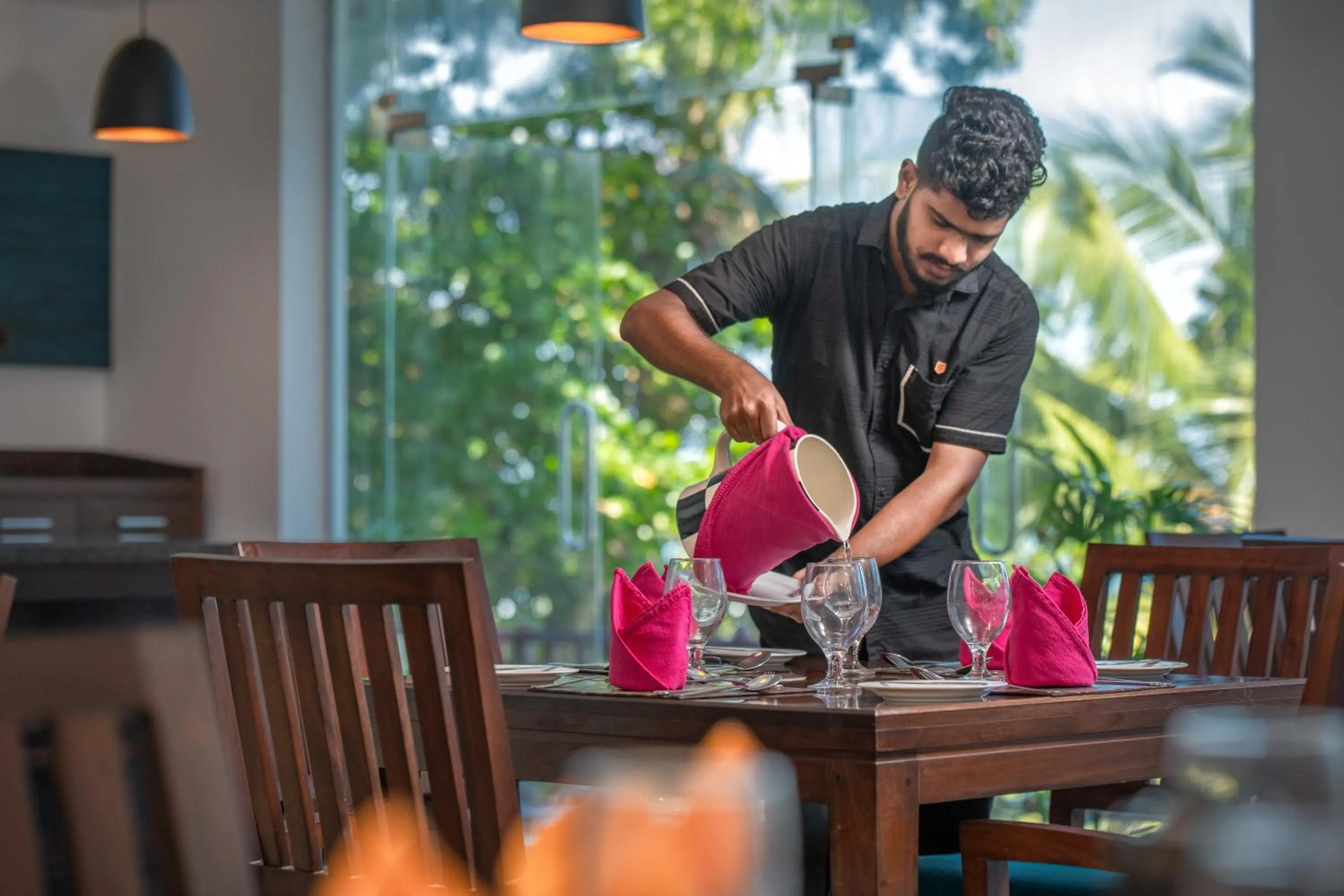 Restaurant/places to eat in Grand Samudra Hotel