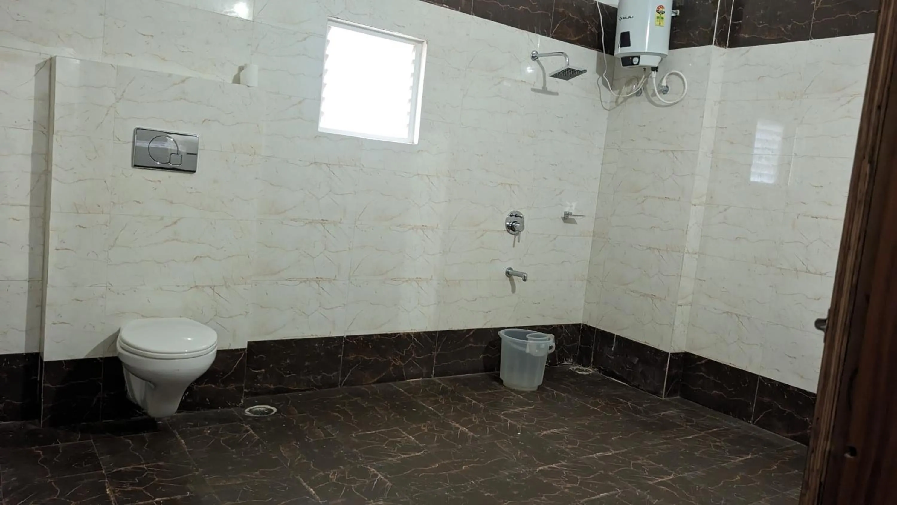 Shower in SAMUDRA RESORTS AND SPA