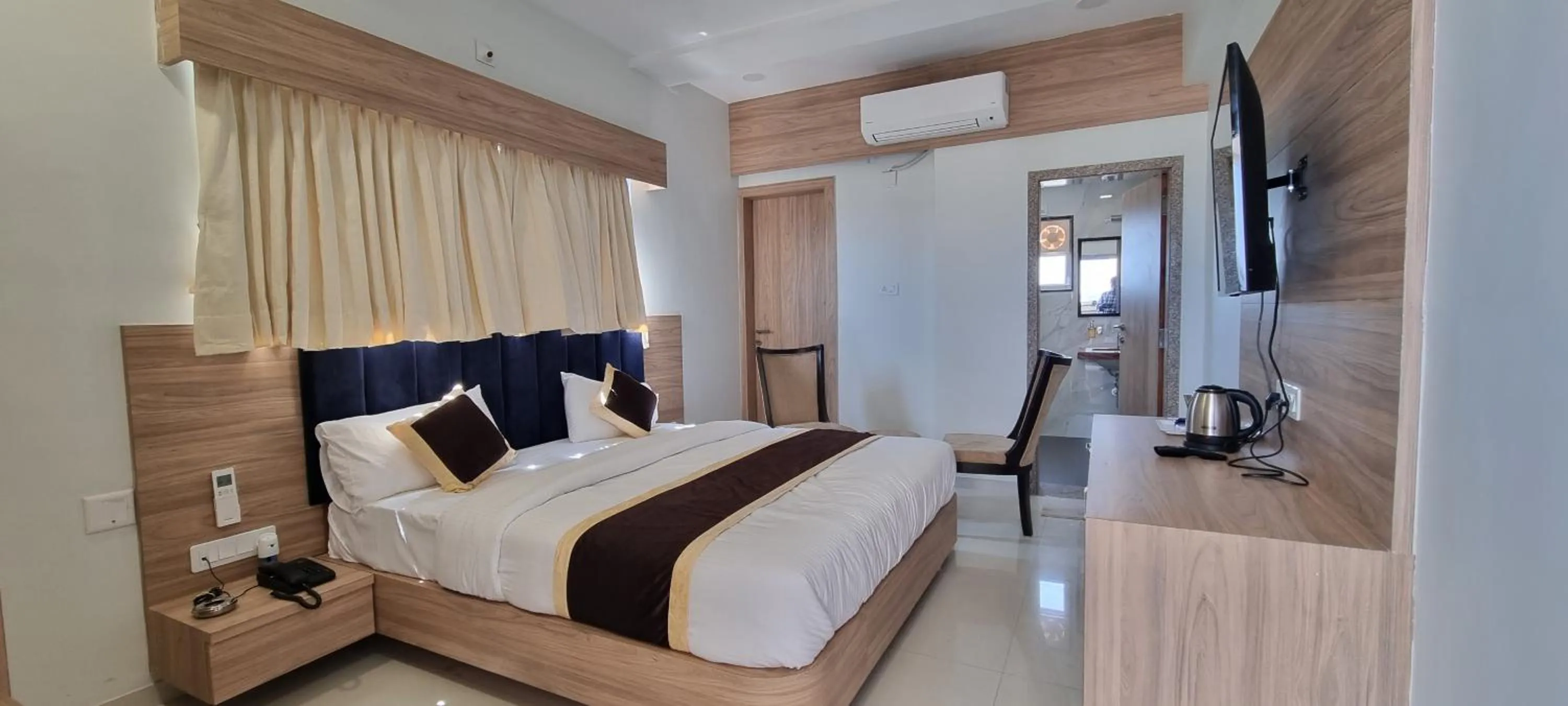 Photo of the whole room in Babuji Jodhpur Palace