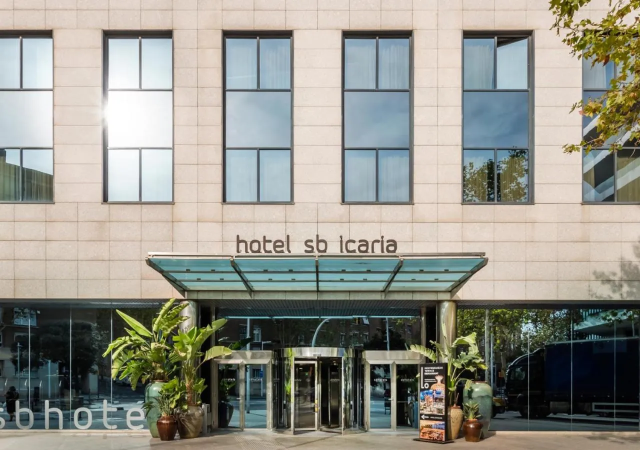 Facade/entrance in Hotel SB Icaria