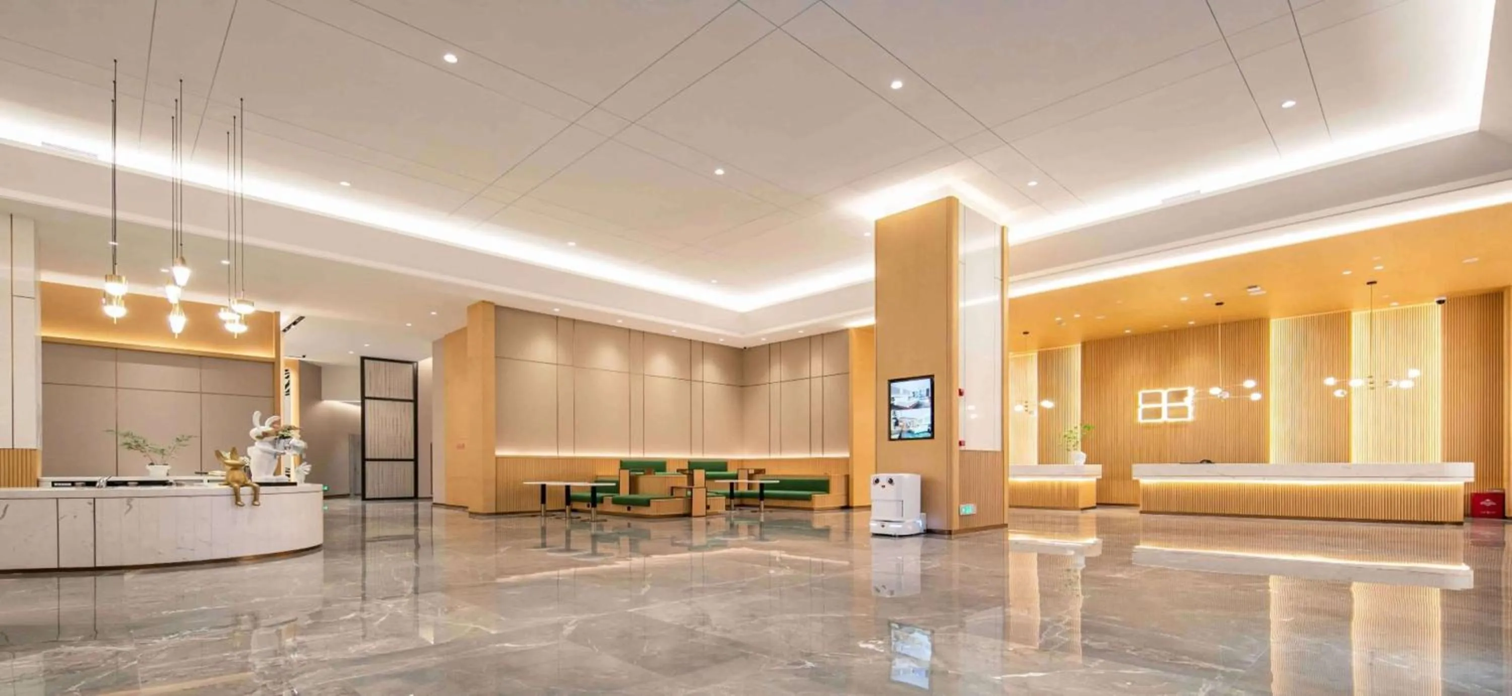 Lobby or reception in Hilton Garden Inn Changsha Yuelu