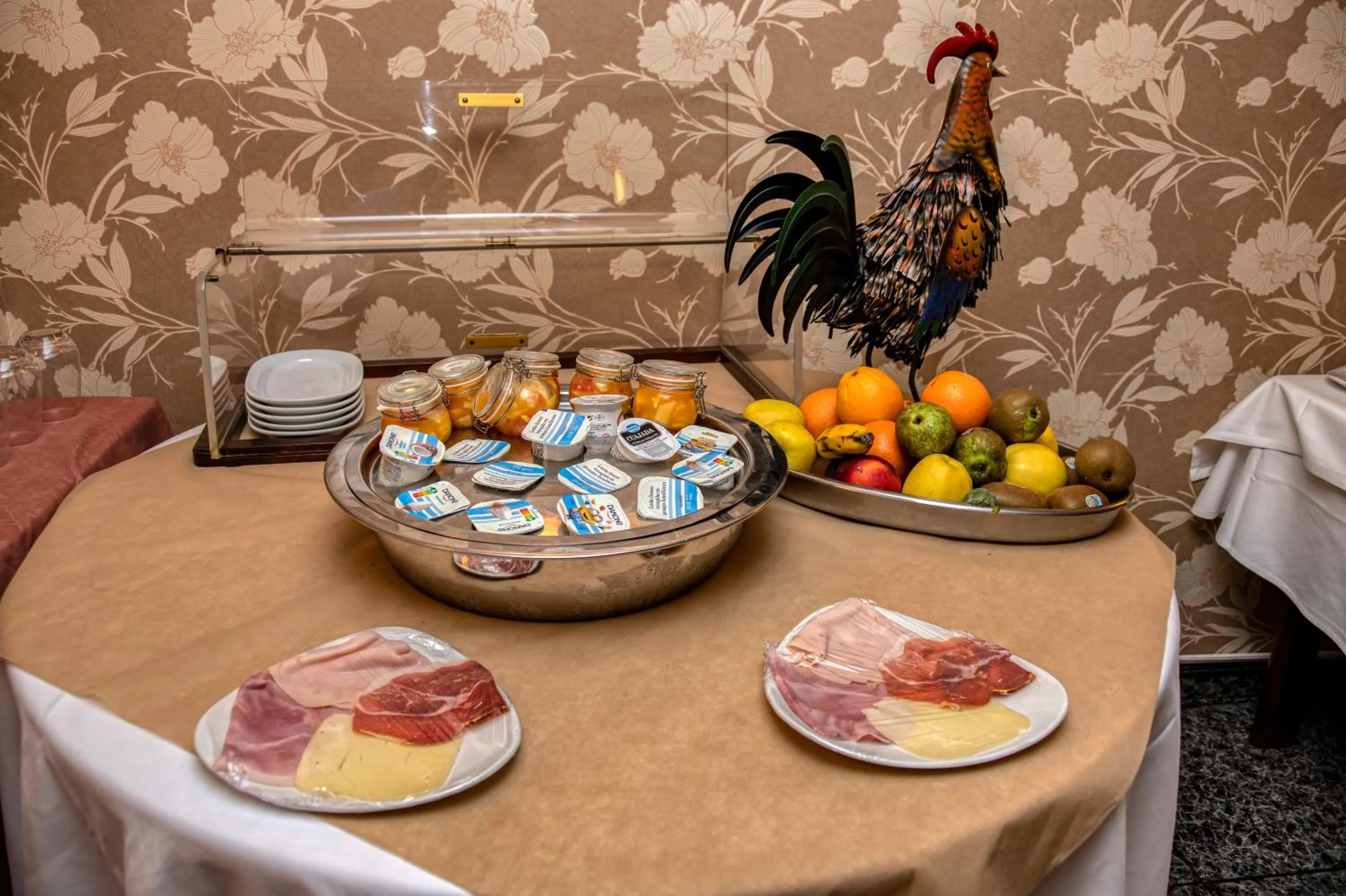 Breakfast in Hotel Castilla Vieja