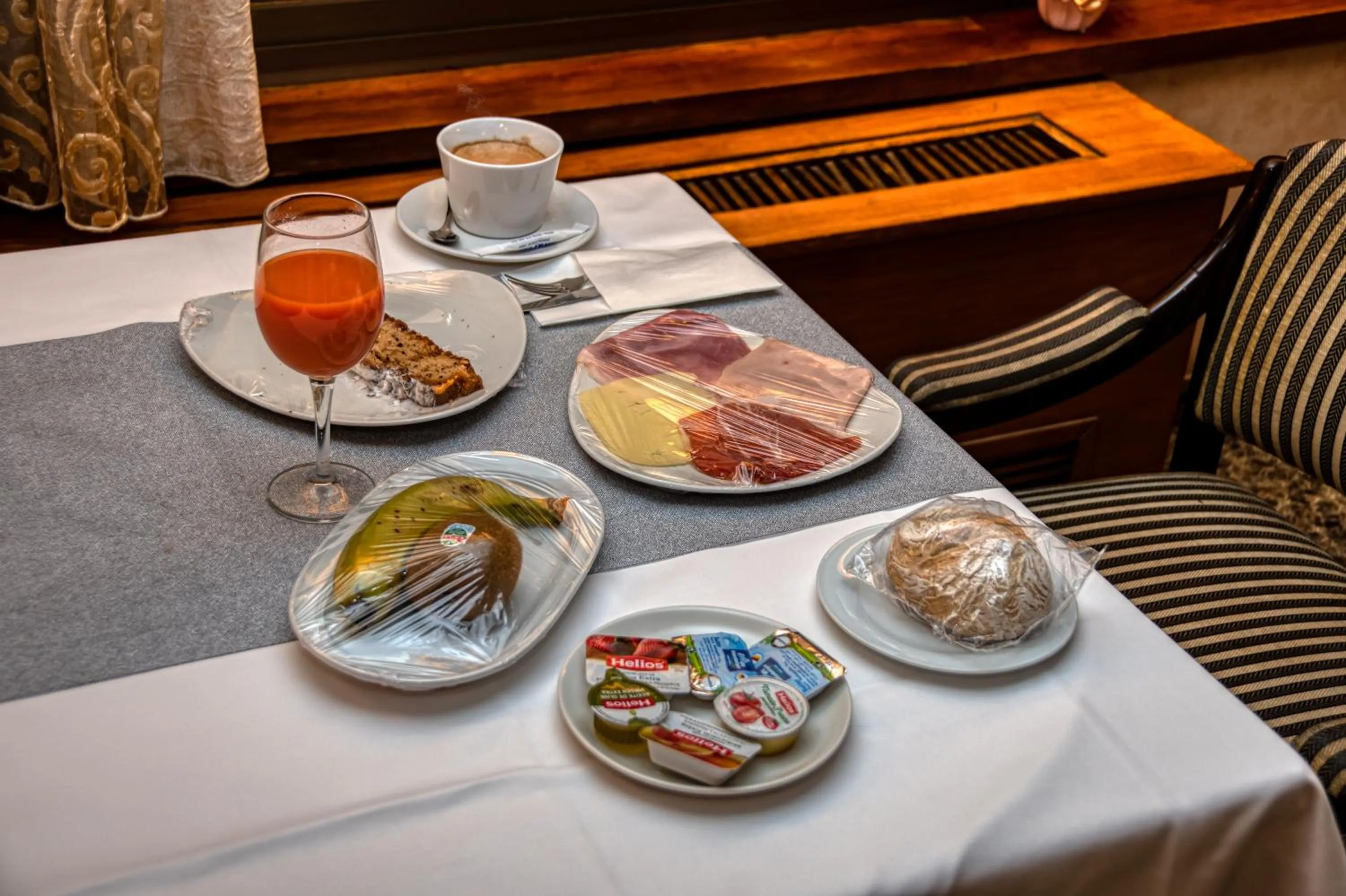 Breakfast in Hotel Castilla Vieja