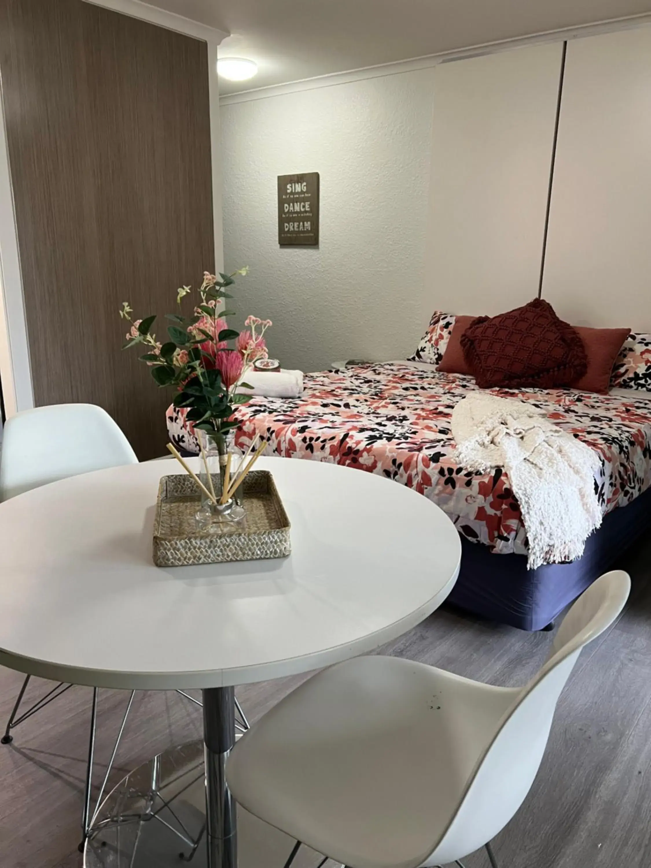 Bed in The Sea Pavilions Bed in The Sea Pavilions