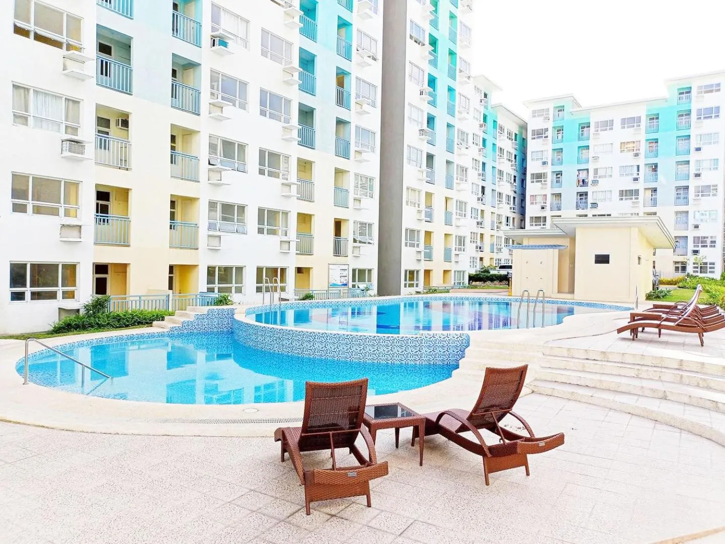 Property building in 4th- Sea View of Seawind Condominium