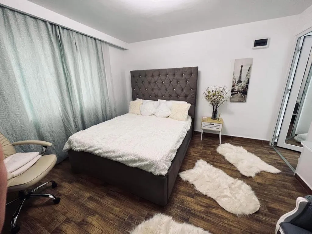 Bed in Pensiunea Ewo