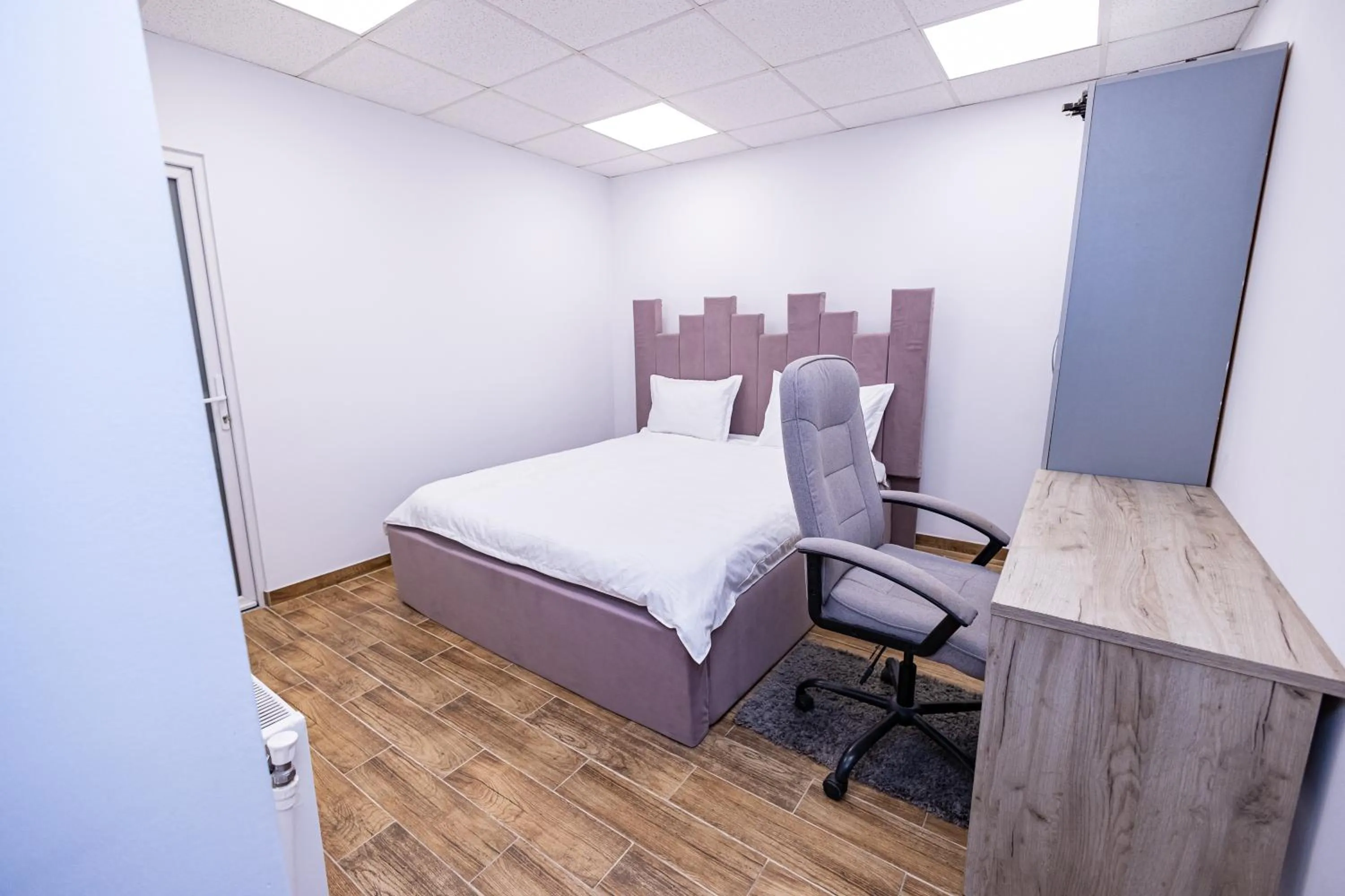 Bed in Pensiunea Ewo