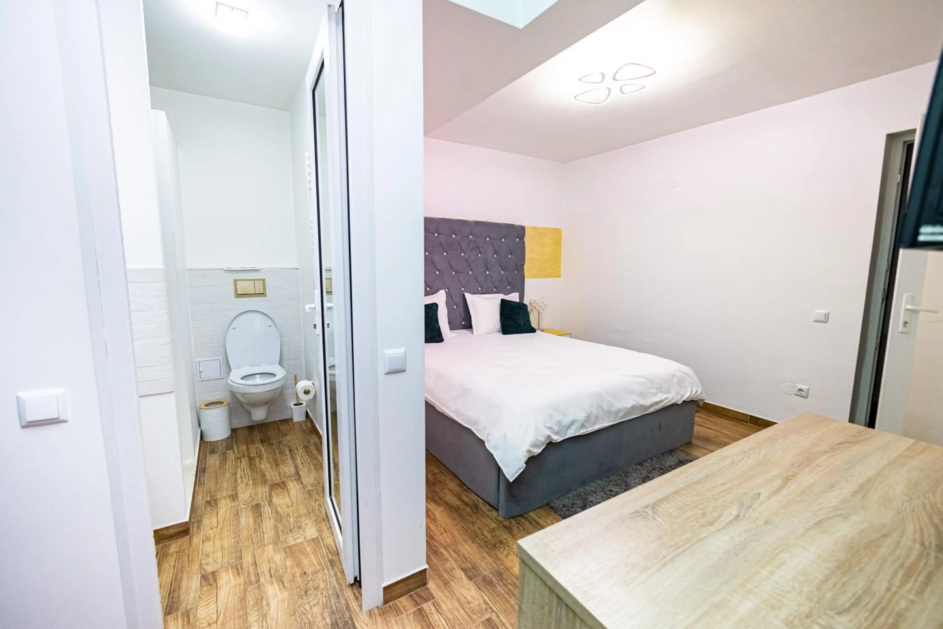 Bed in Pensiunea Ewo