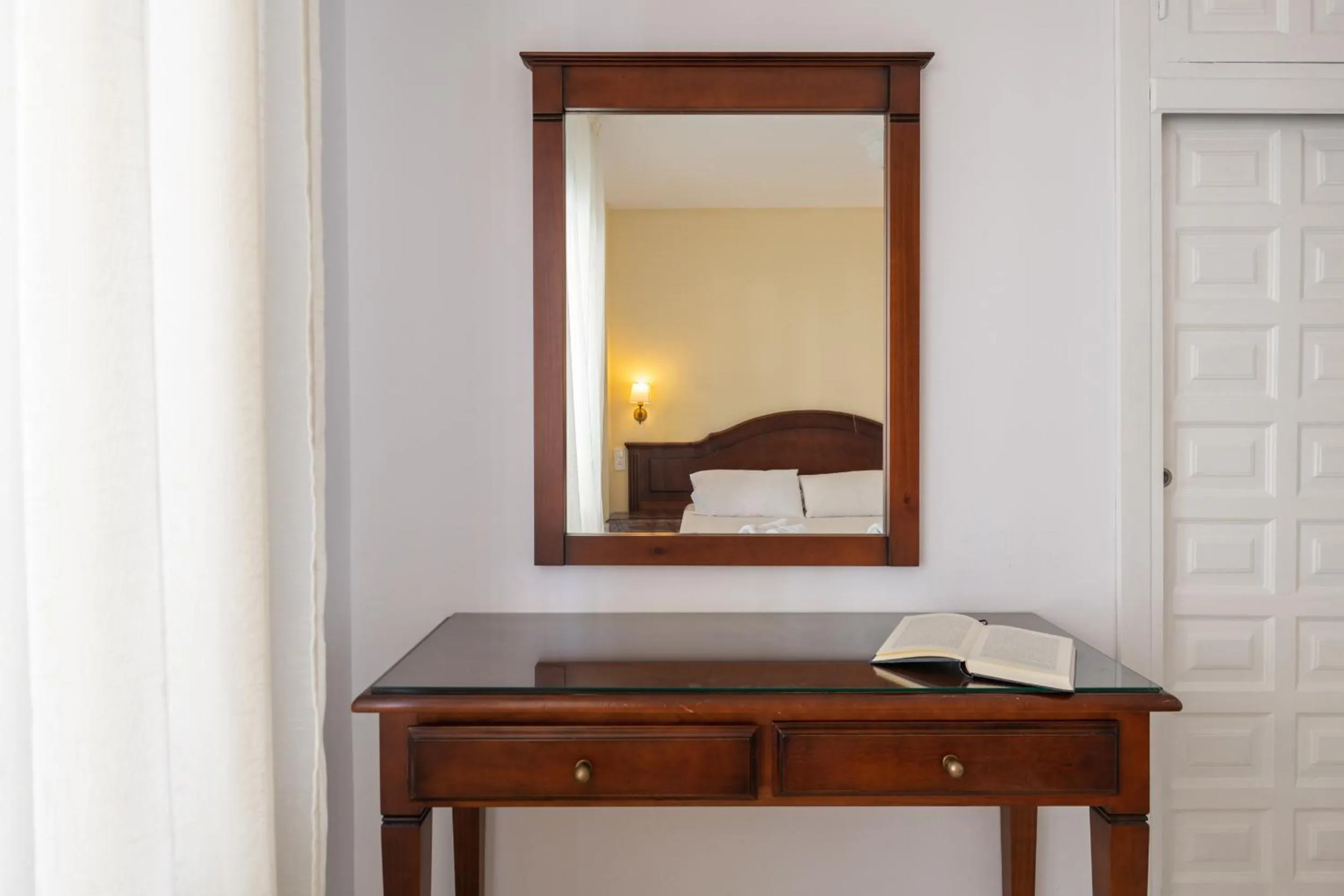 Bedroom in Apartahotel Playamaro by Dorobe