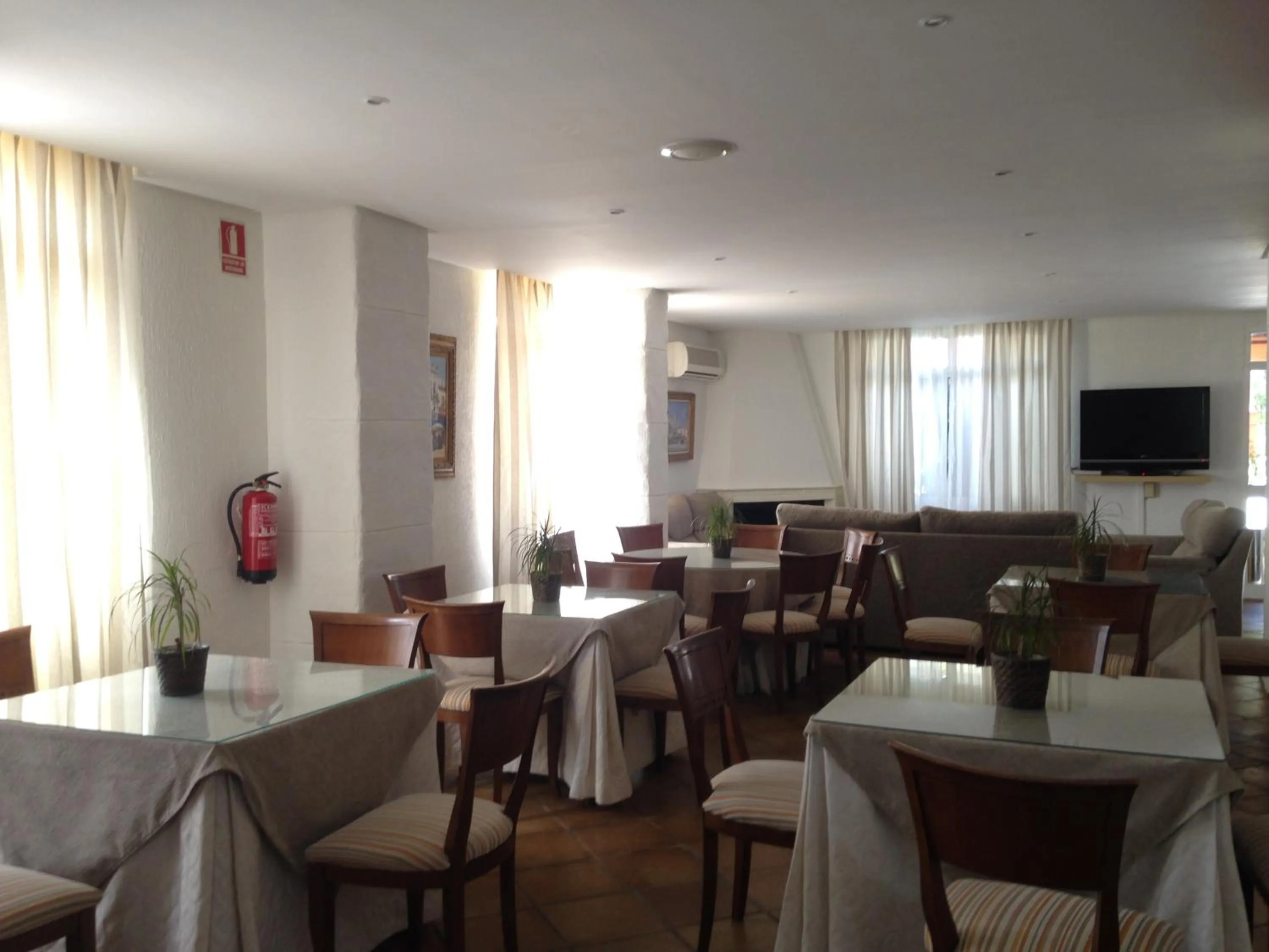 Restaurant/places to eat in Hotel Dunas Puerto