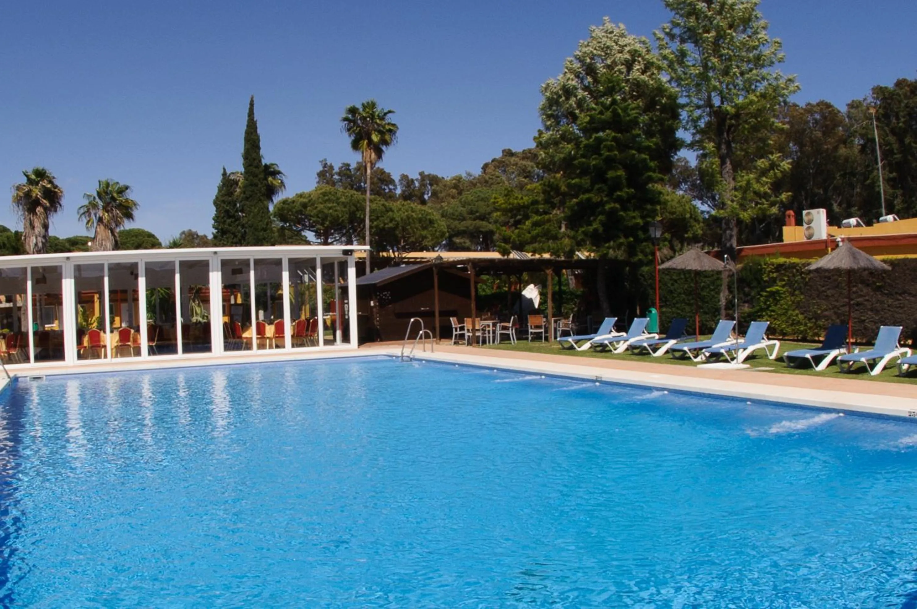 Swimming pool in Hotel Dunas Puerto
