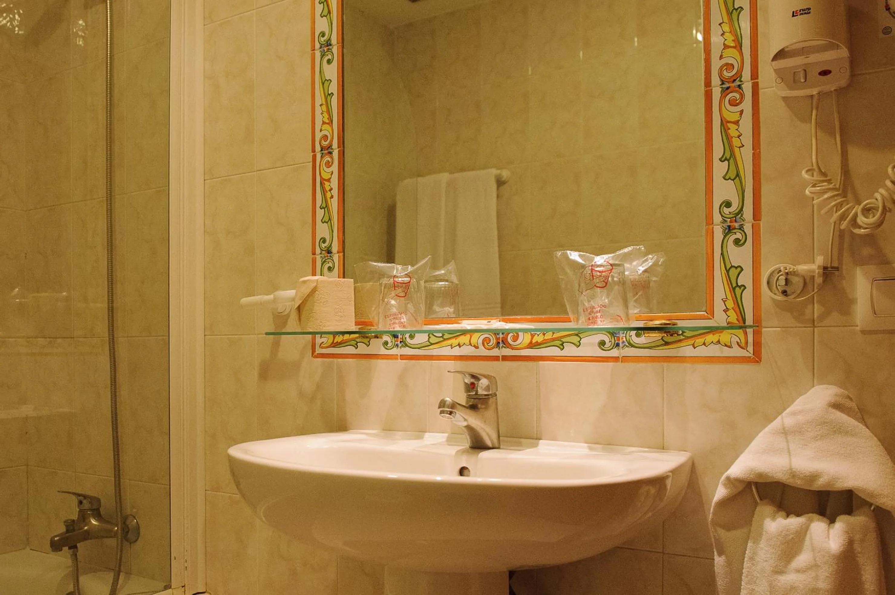 Bathroom in Hotel Dunas Puerto