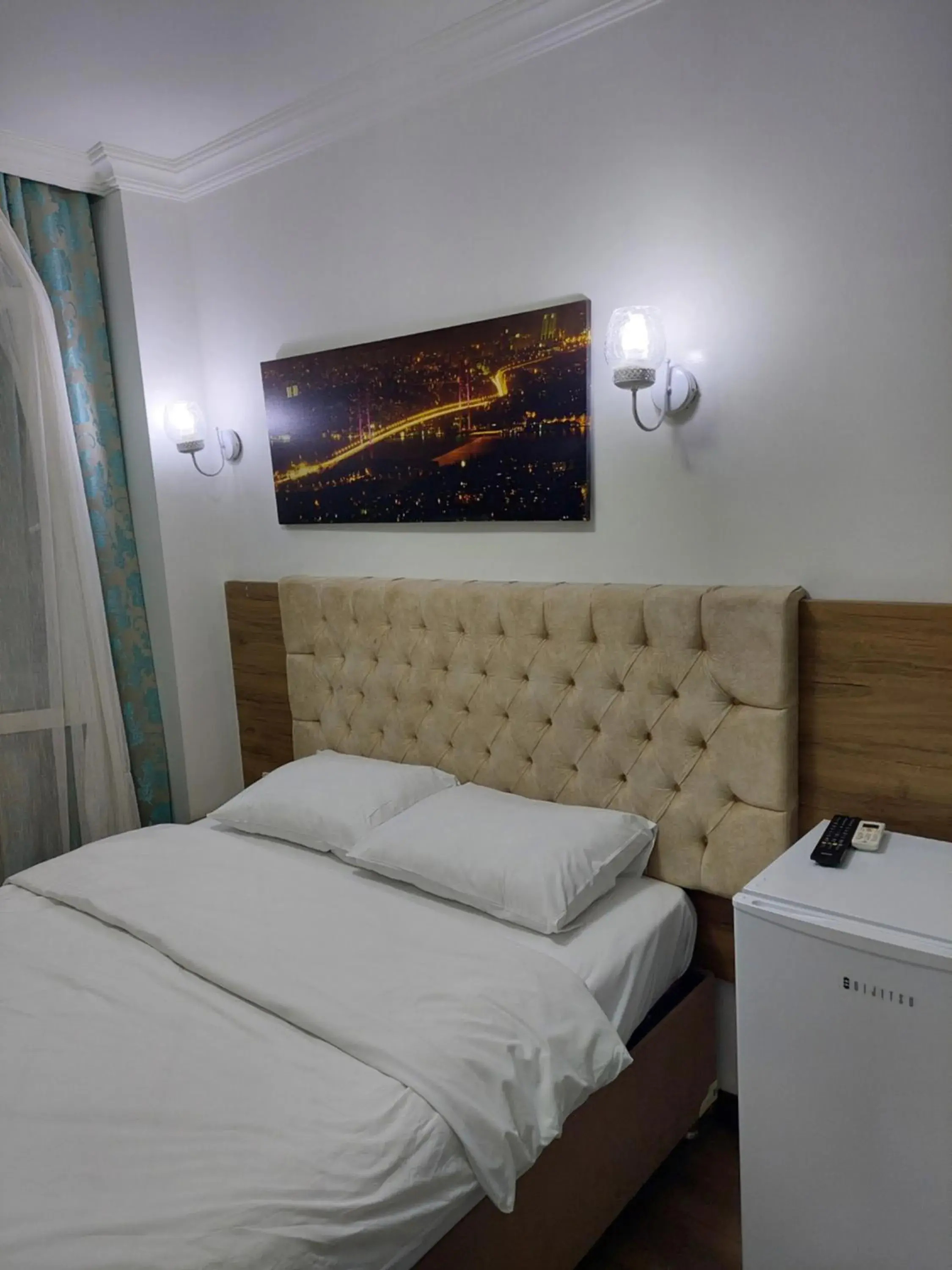 Bed in TAKSİM SEM HOTEL Bed in TAKSİM SEM HOTEL
