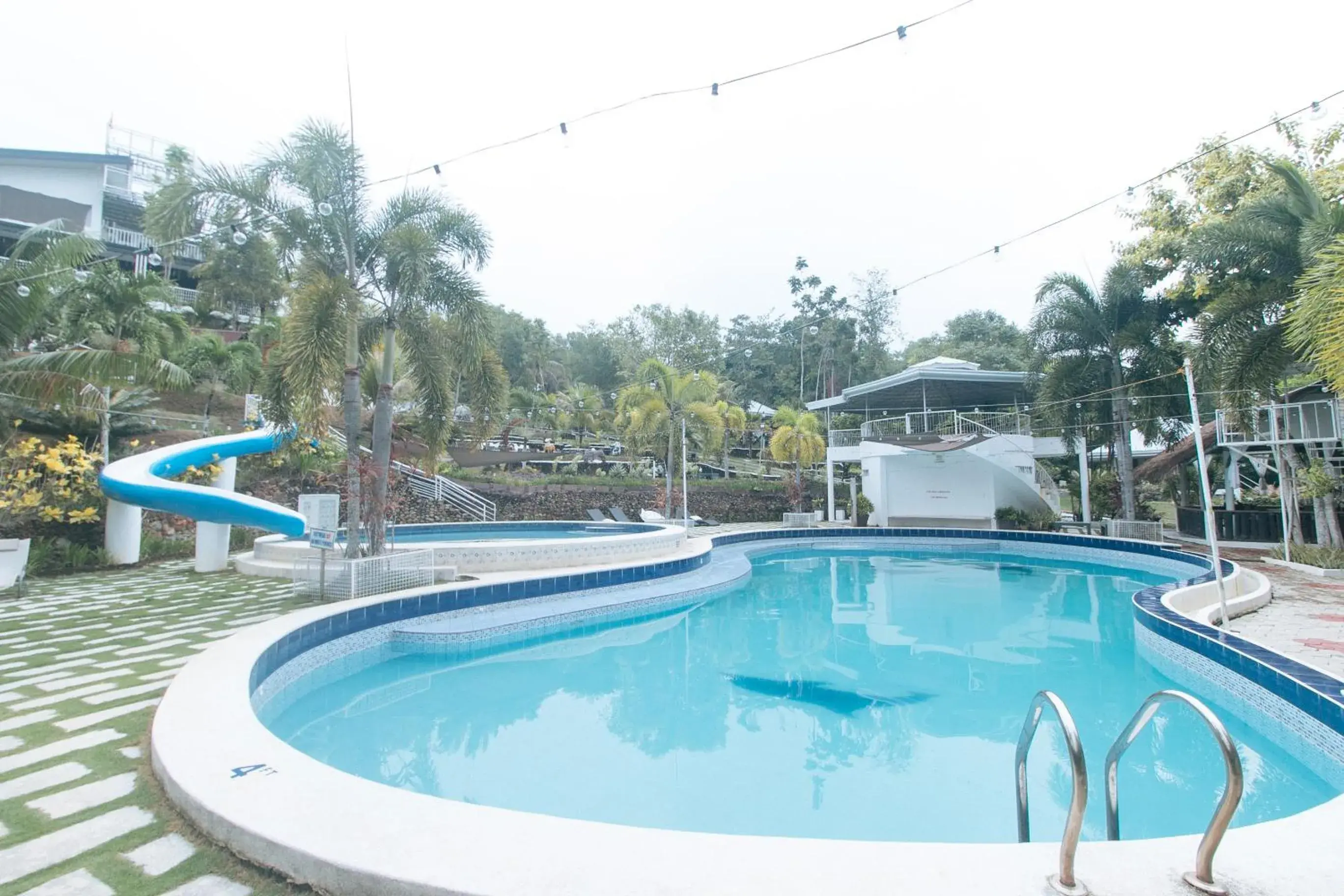 RedDoorz @ Marceily Point Resort Guimaras RedDoorz @ Marceily Point Resort Guimaras