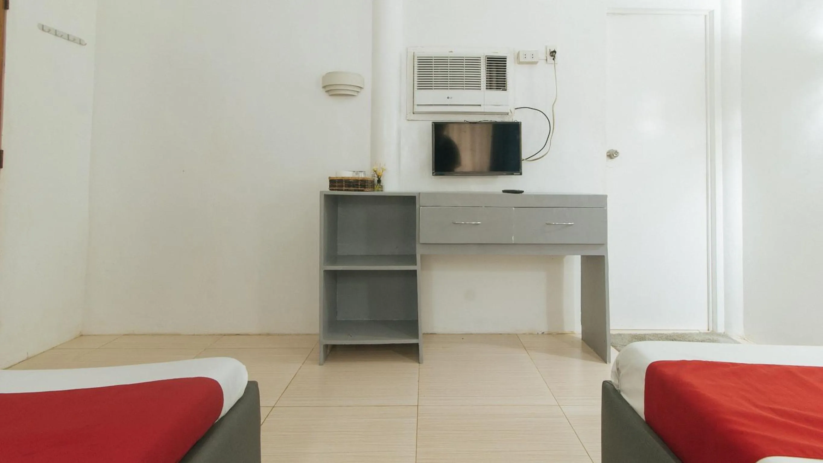 Bedroom in RedDoorz @ Marceily Point Resort Guimaras