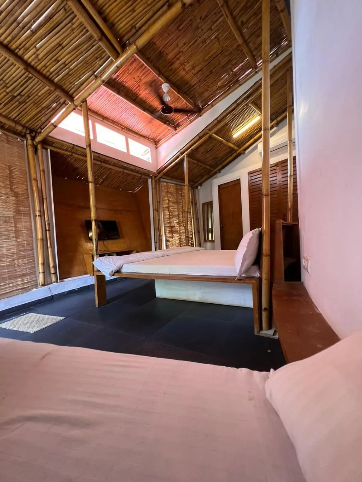 Photo of the whole room, Bed in Amraness Luxury Resort Sasan Gir