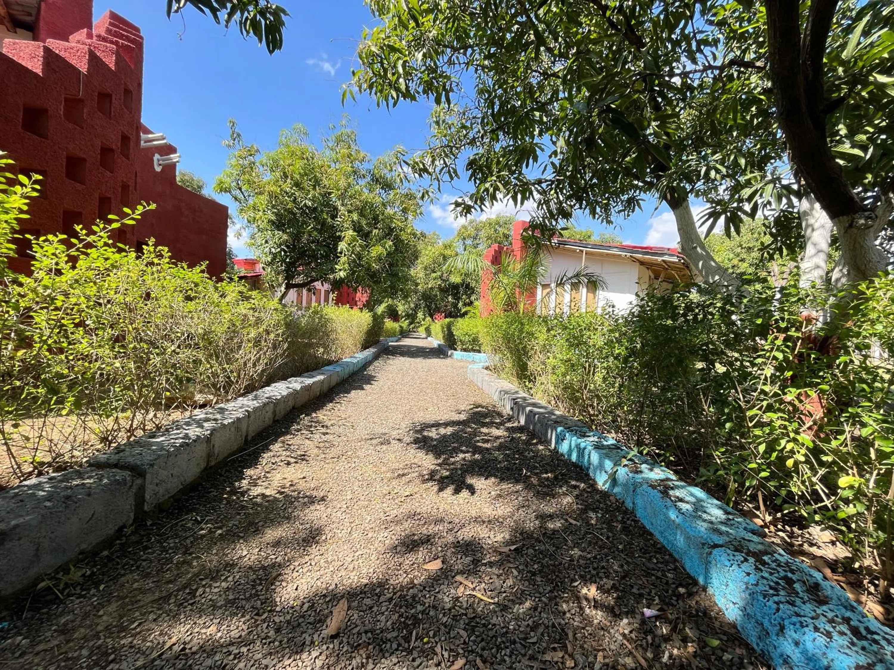 Facade/entrance in Amraness Luxury Resort Sasan Gir