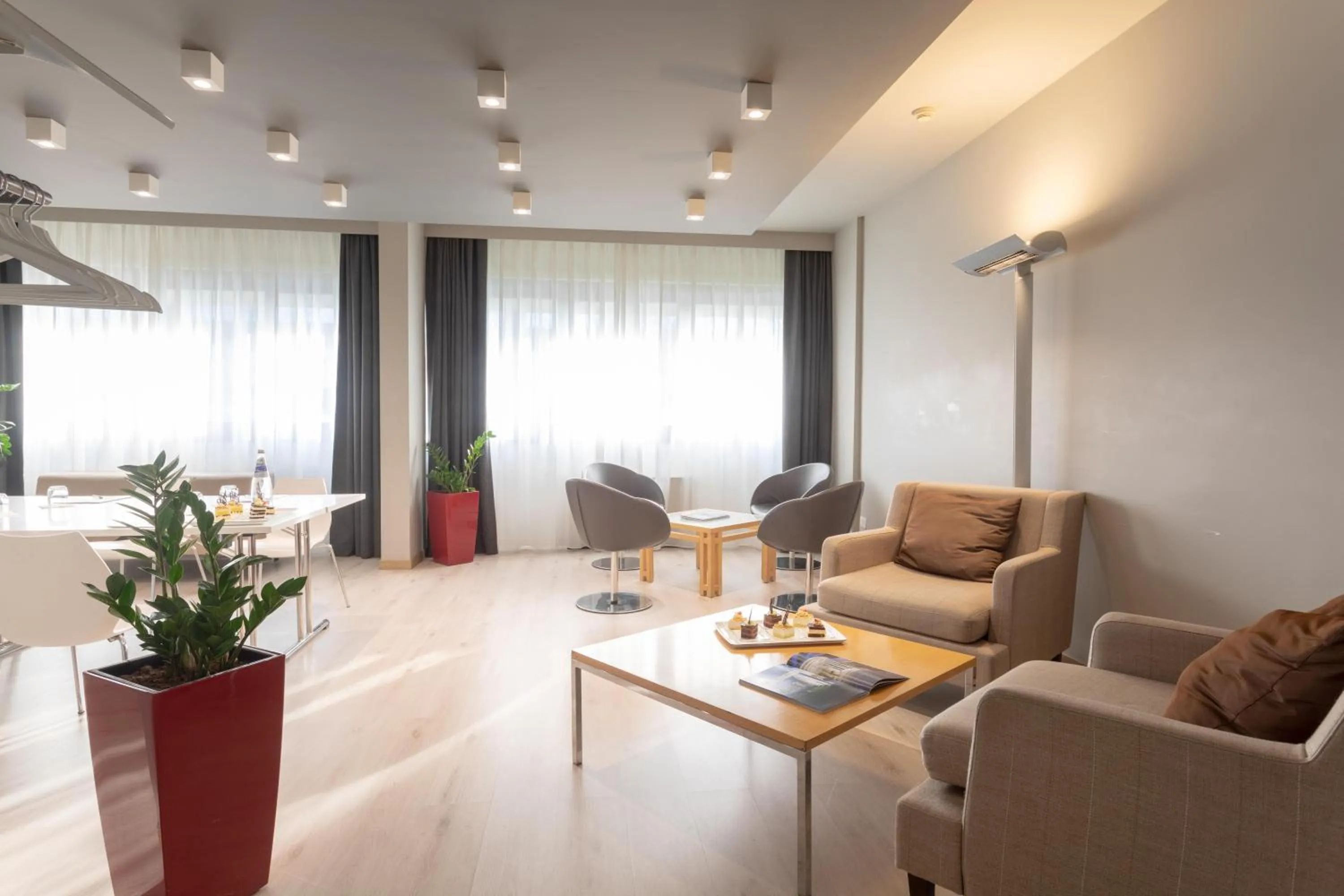 Meeting/conference room in Living Place Hotel