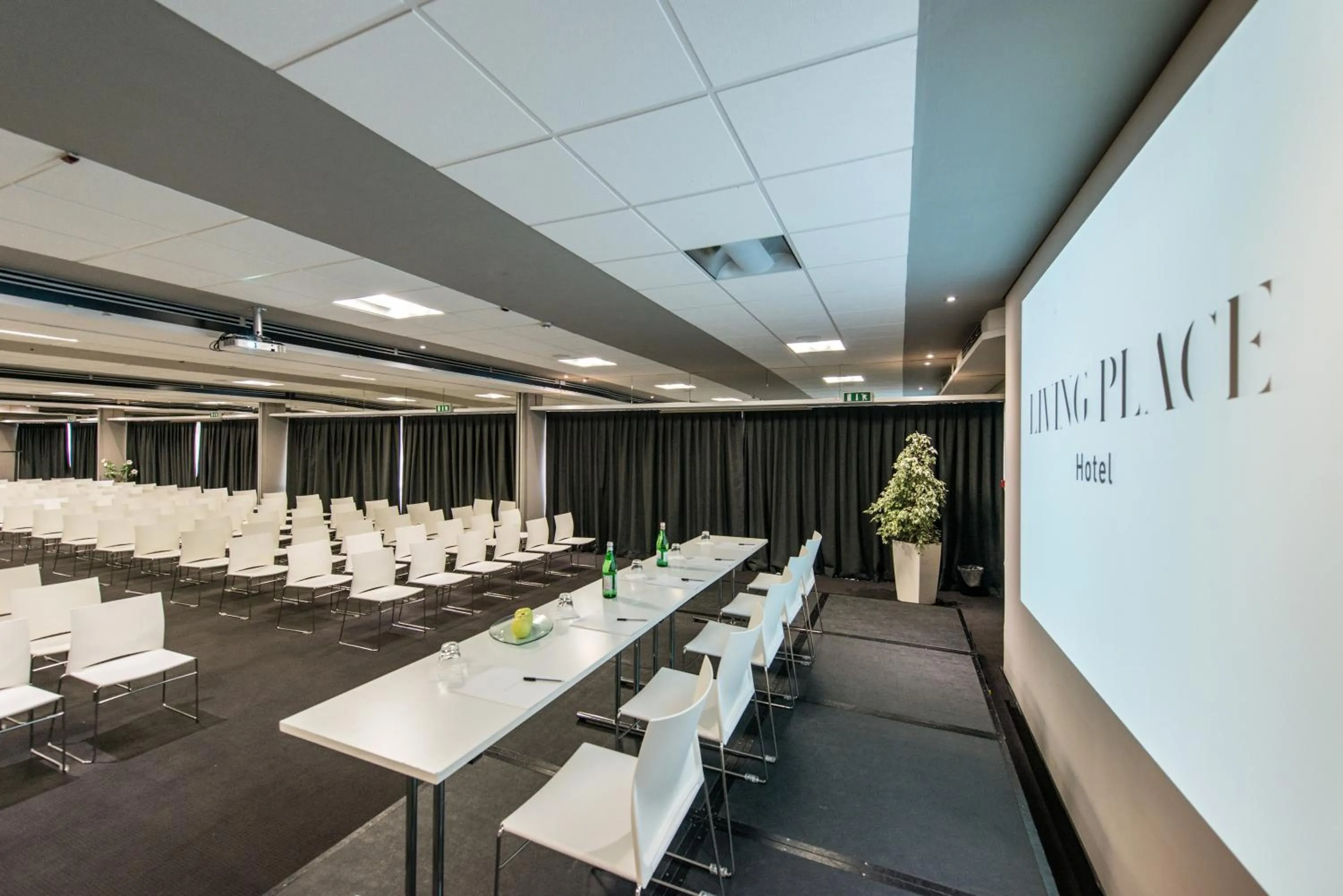 Meeting/conference room in Living Place Hotel