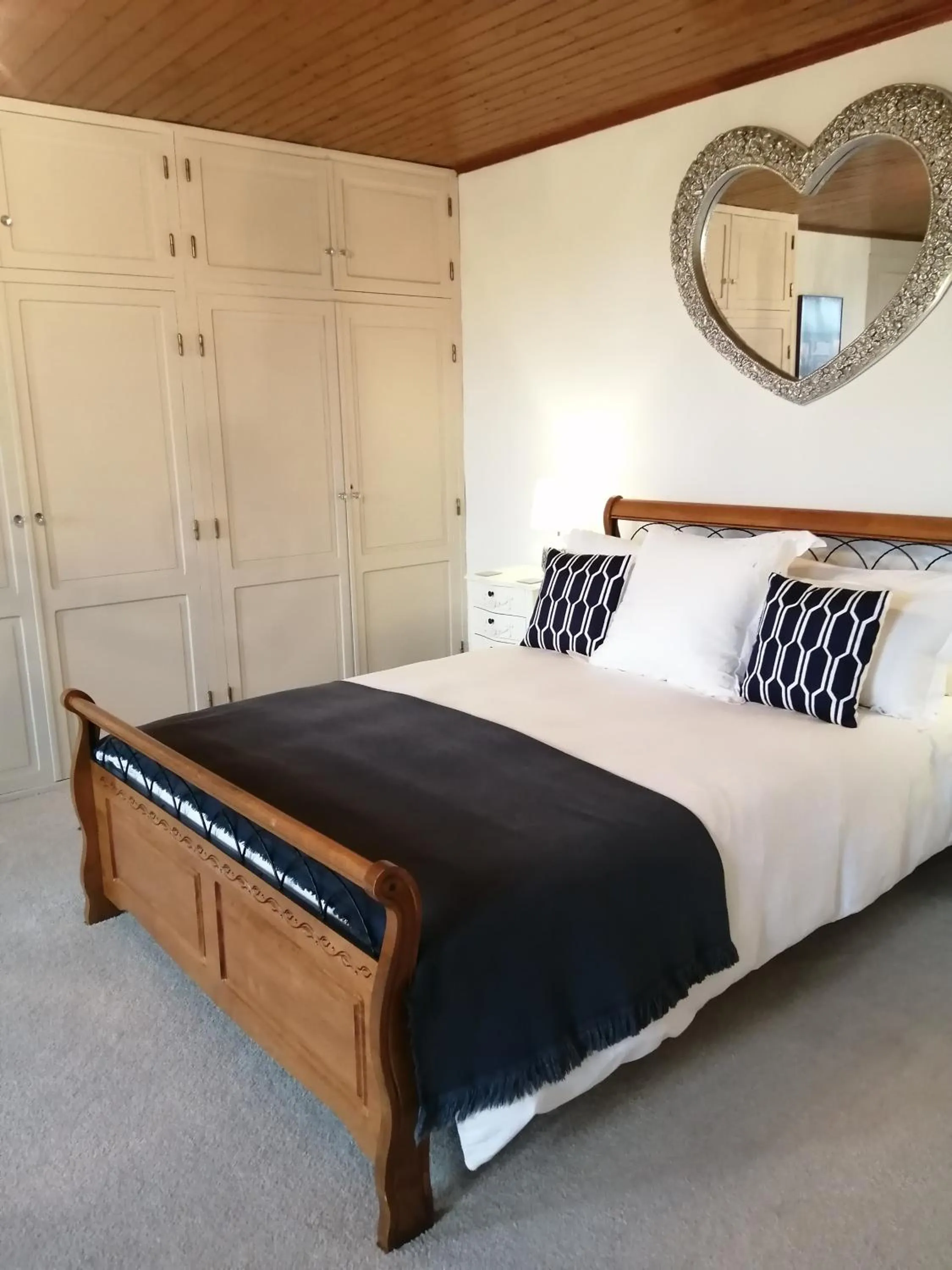 Bed in Le Grand Chemin de La Vie