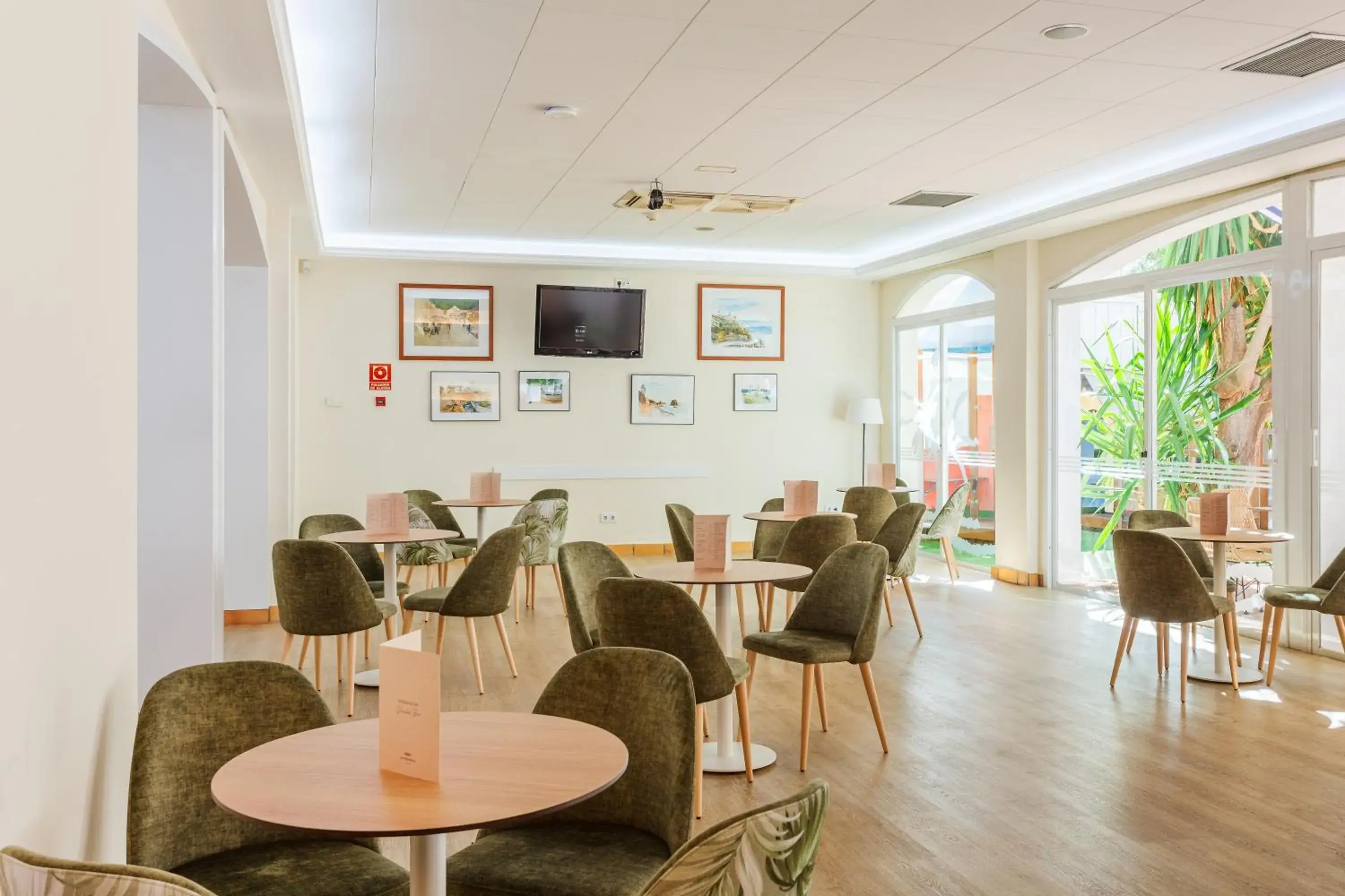 Living room in DWO Les Palmeres Living room in DWO Les Palmeres