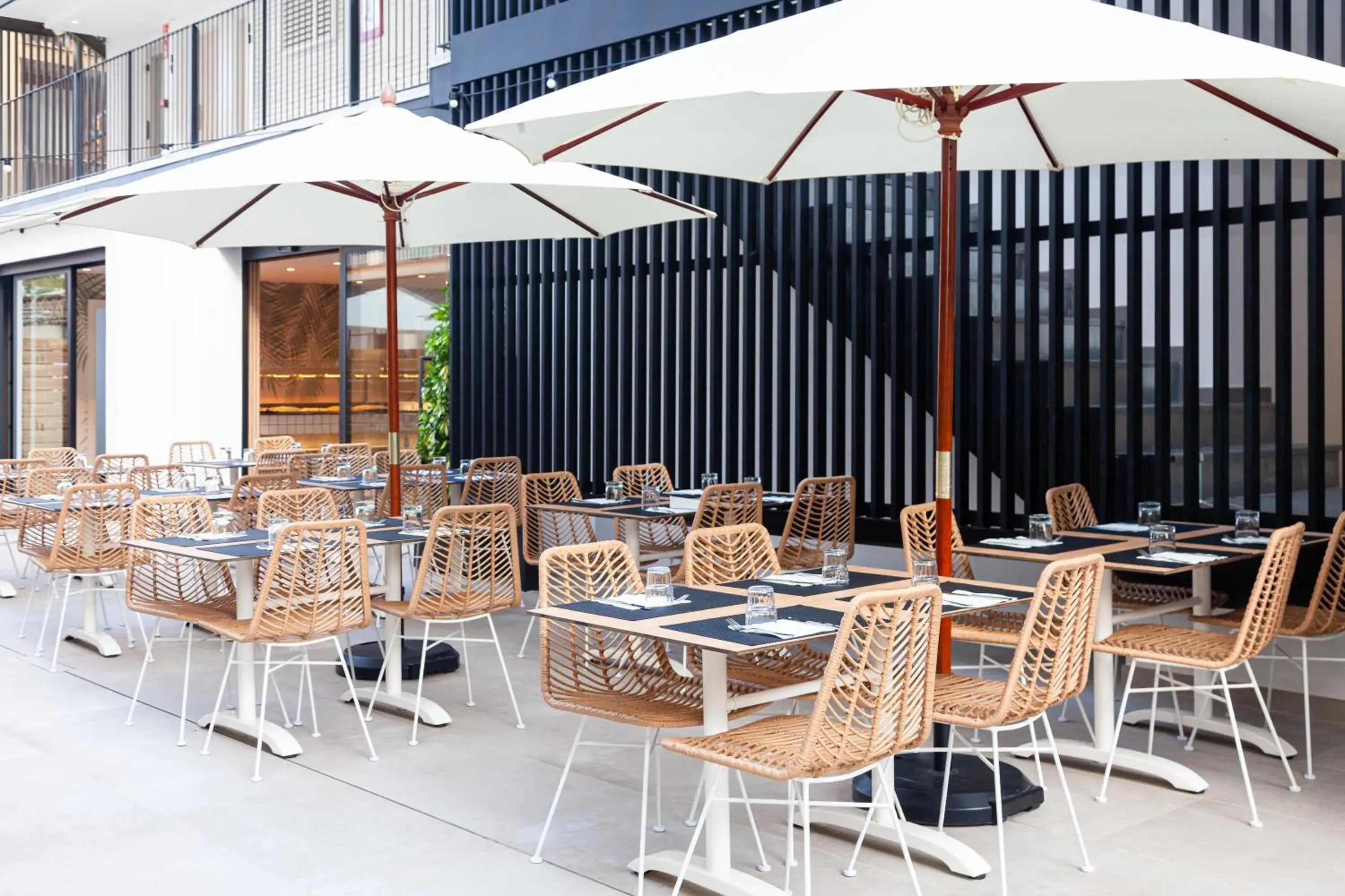 Restaurant/places to eat in DWO Les Palmeres Restaurant/places to eat in DWO Les Palmeres