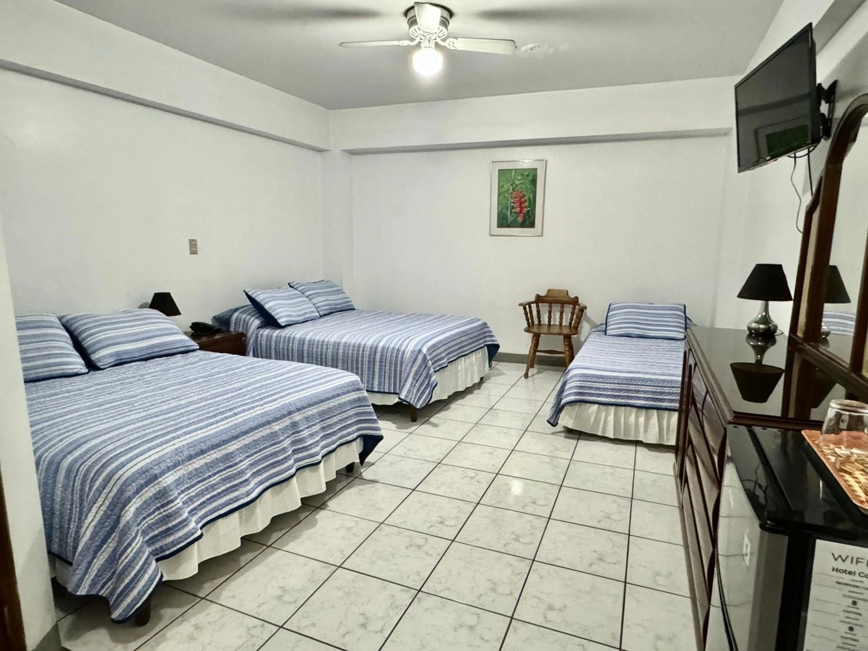 Family Room in Hotel Cacts