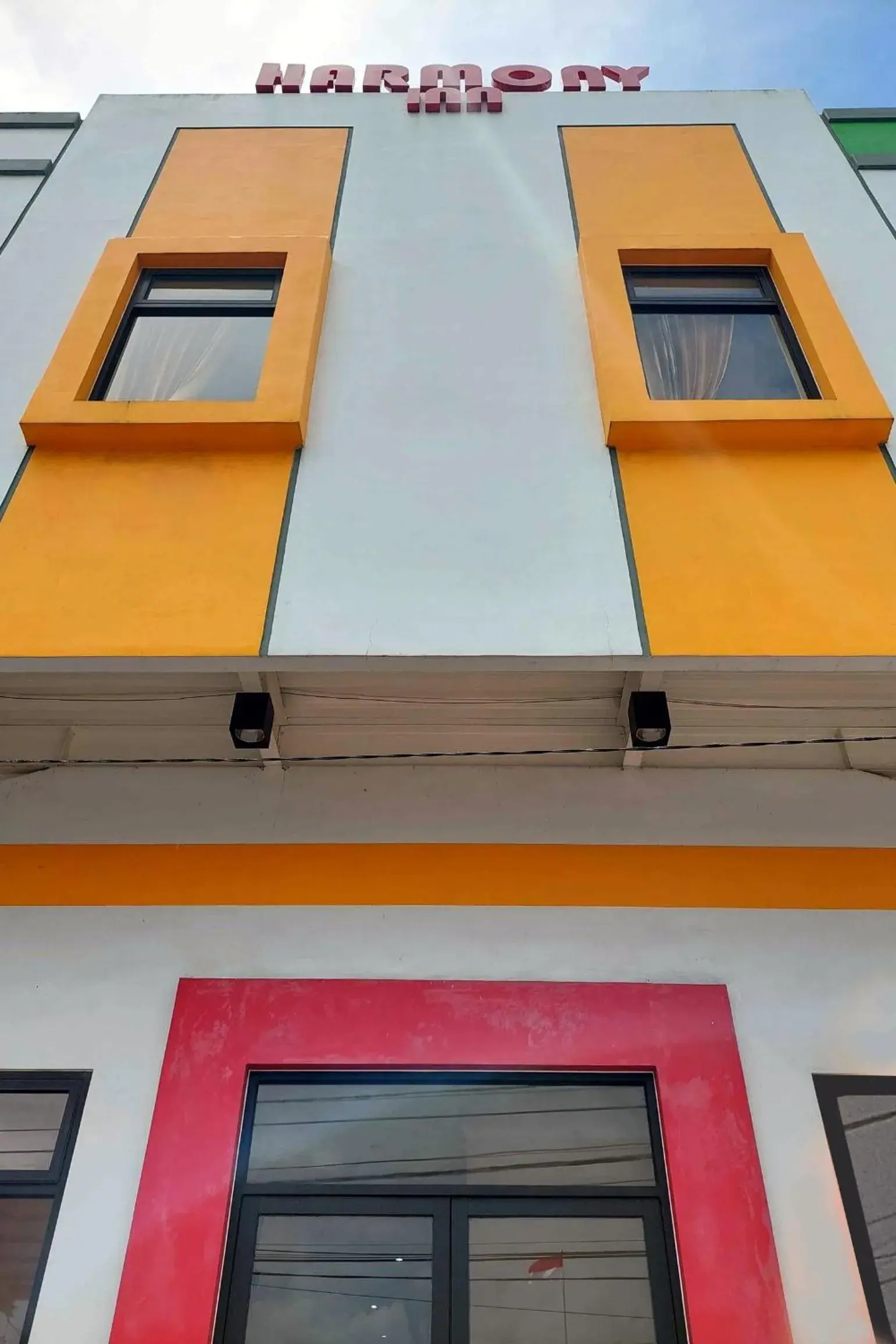 Property building in Harmony Inn Belitung - City Hotel Property building in Harmony Inn Belitung - City Hotel