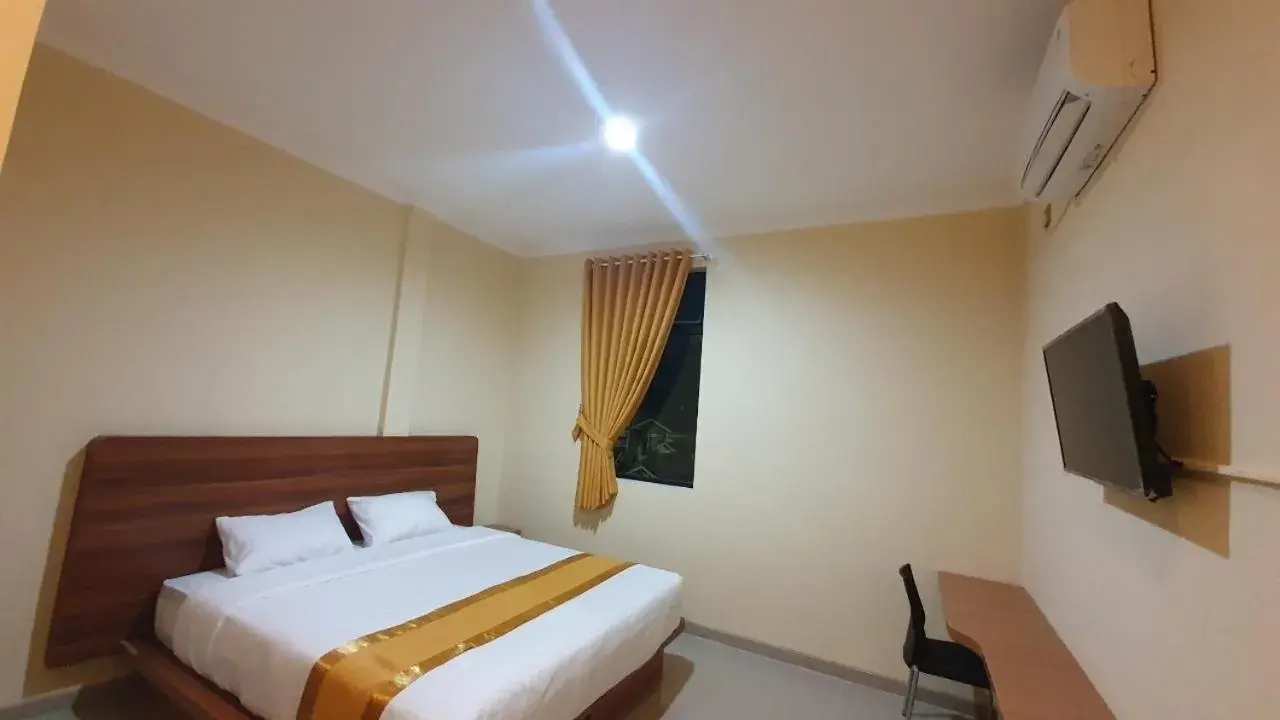Bedroom, Bed in Harmony Inn Belitung - City Hotel Bedroom, Bed in Harmony Inn Belitung - City Hotel