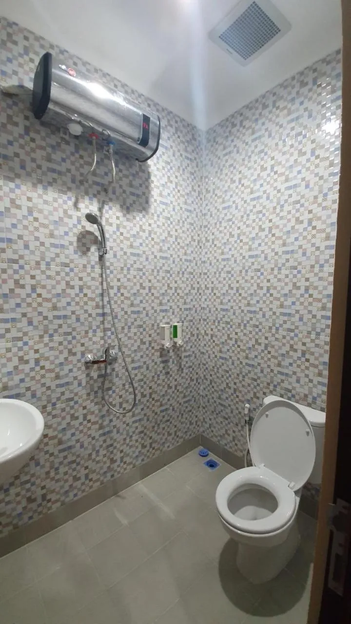 Bathroom in Harmony Inn Belitung - City Hotel