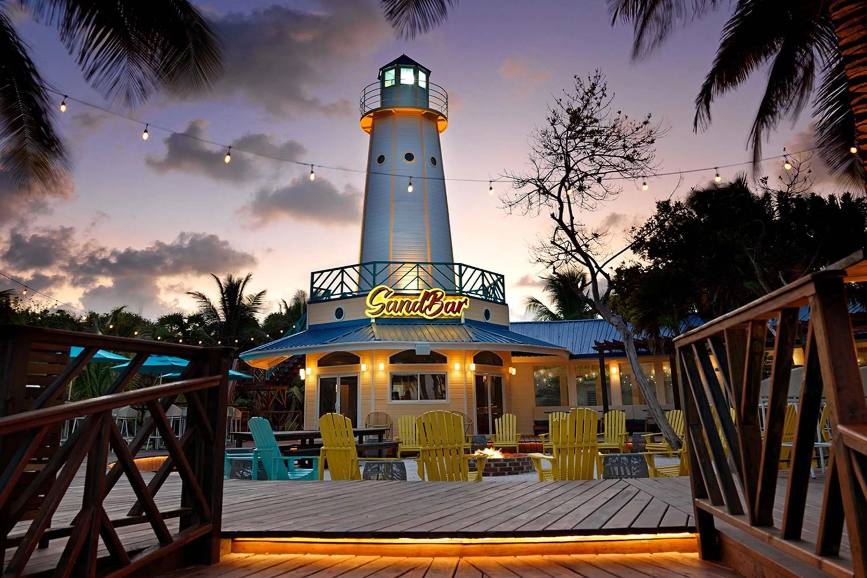 Lounge or bar in Reef Haven Belize