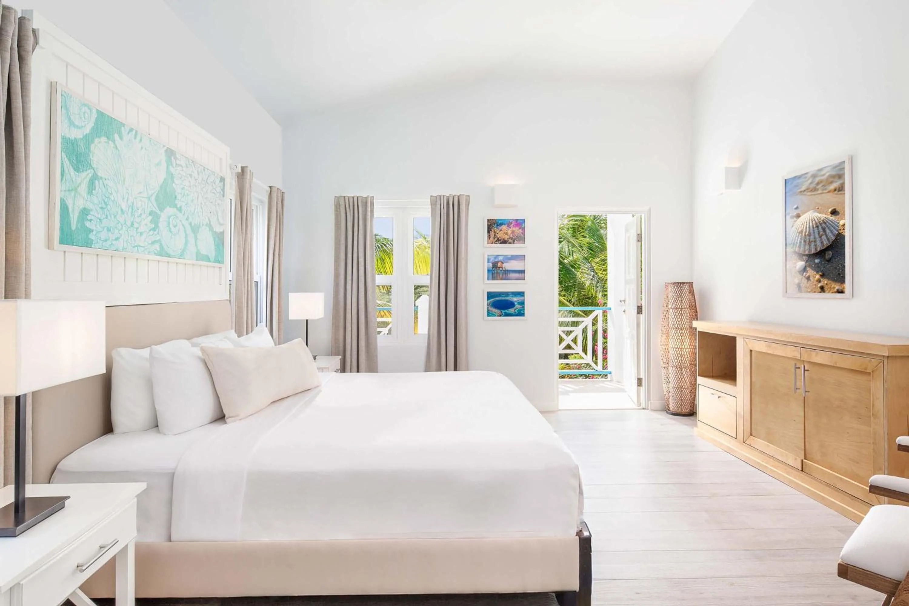 Bedroom, Bed in Reef Haven Belize