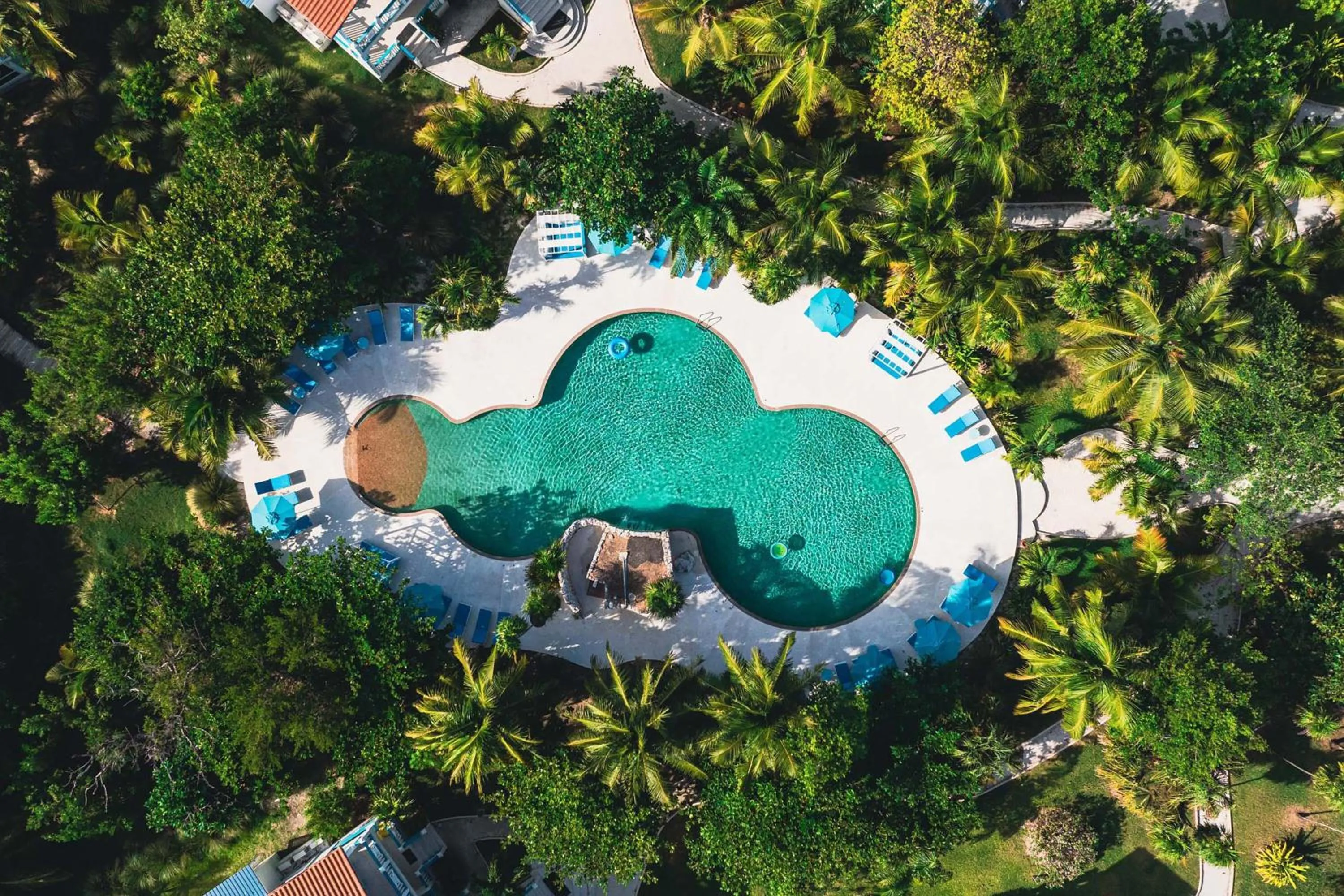 Swimming pool in Reef Haven Belize