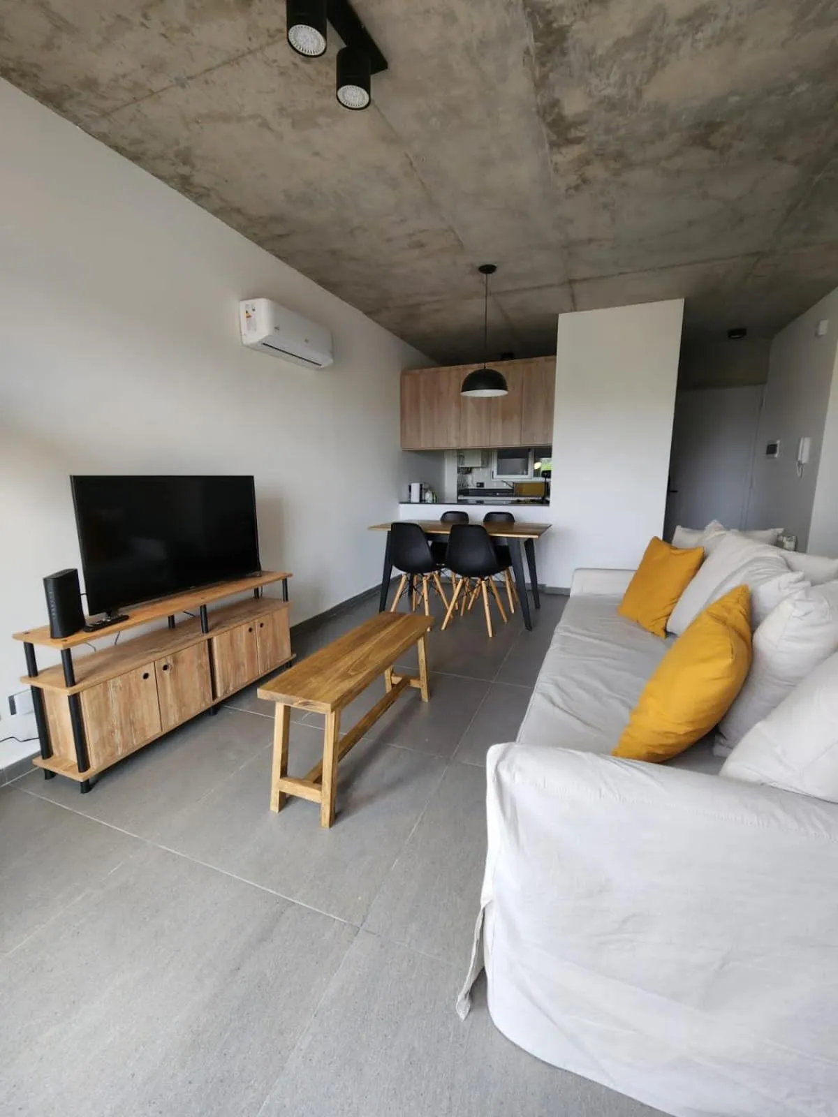 Living room, Bed in Loi Flats Neuquen, Edificio Talero